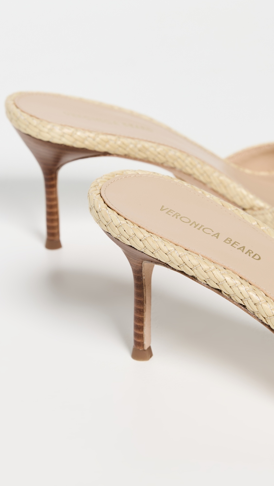 Tia Heels - 3