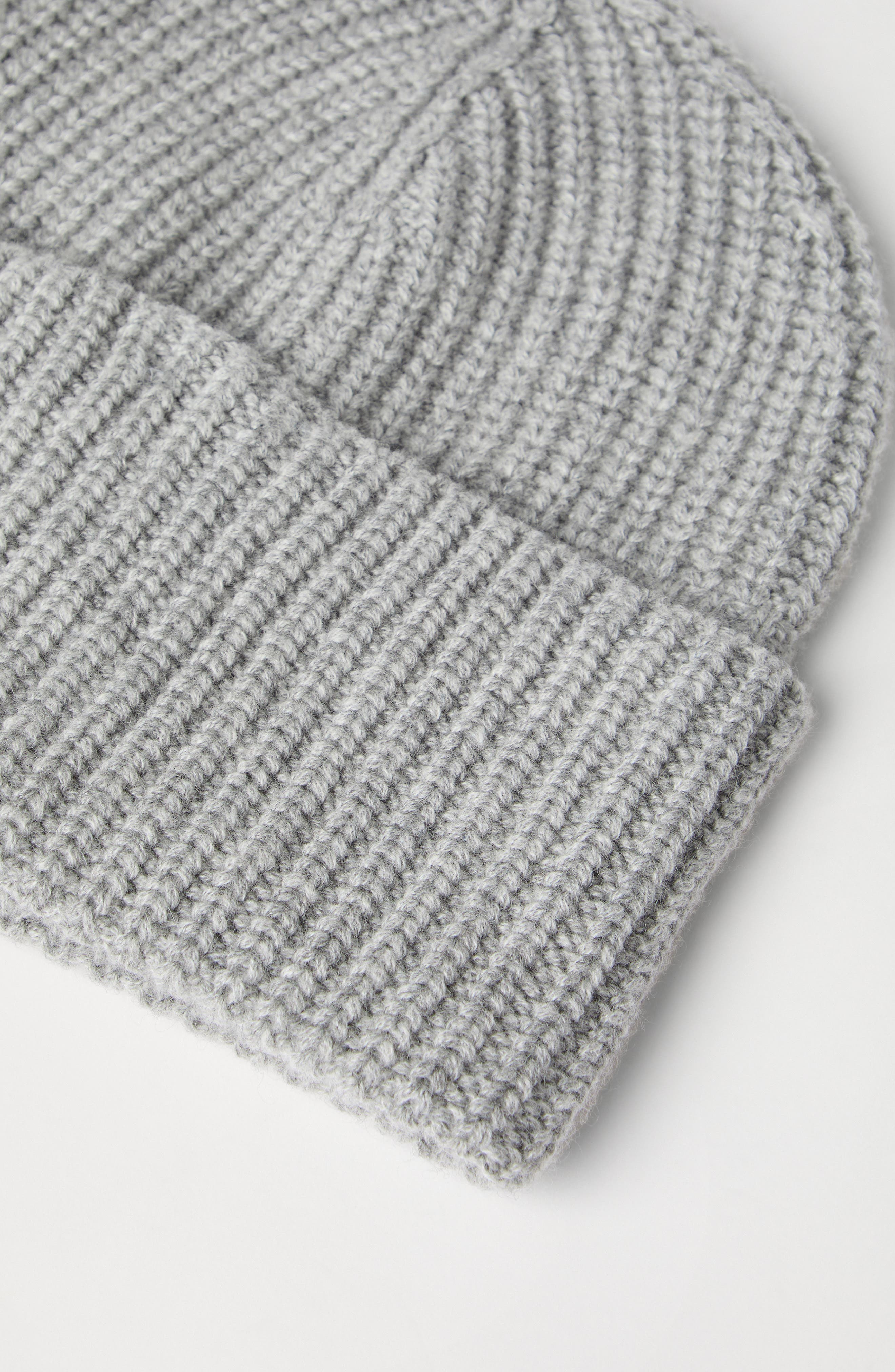 Brunello Cucinelli Cashmere rib knit beanie in Light Grey at Nordstrom - 3