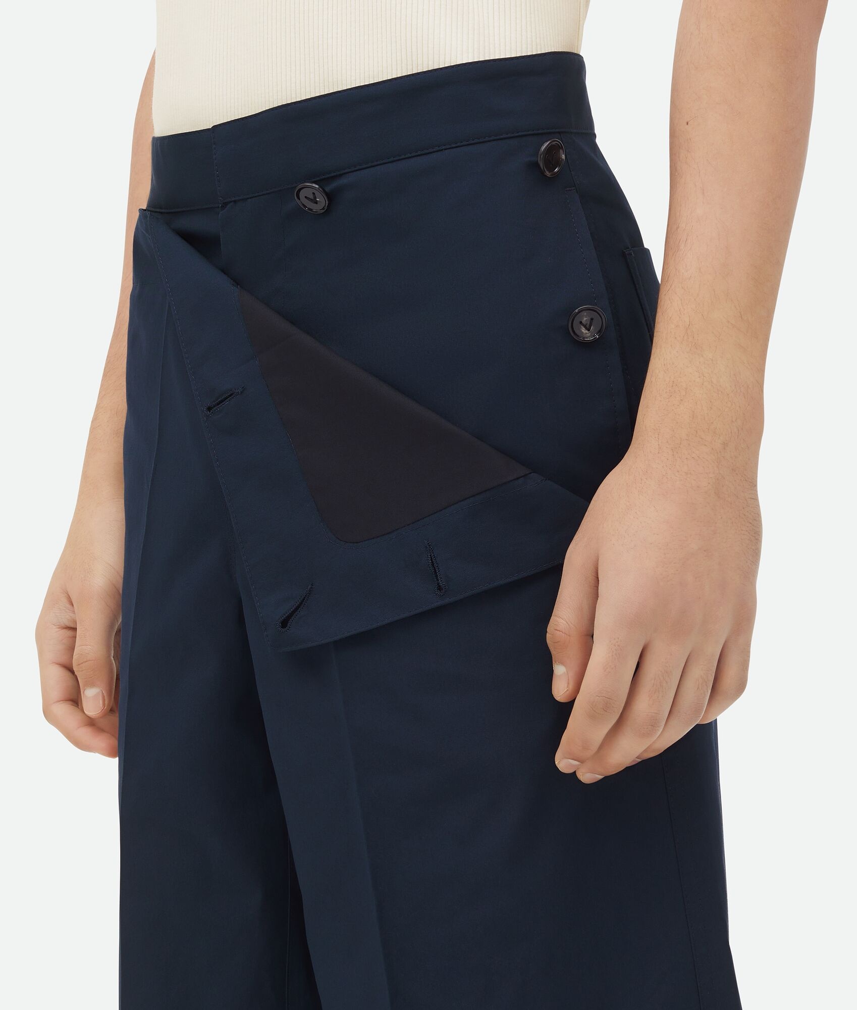 Compact Cotton Shorts - 6
