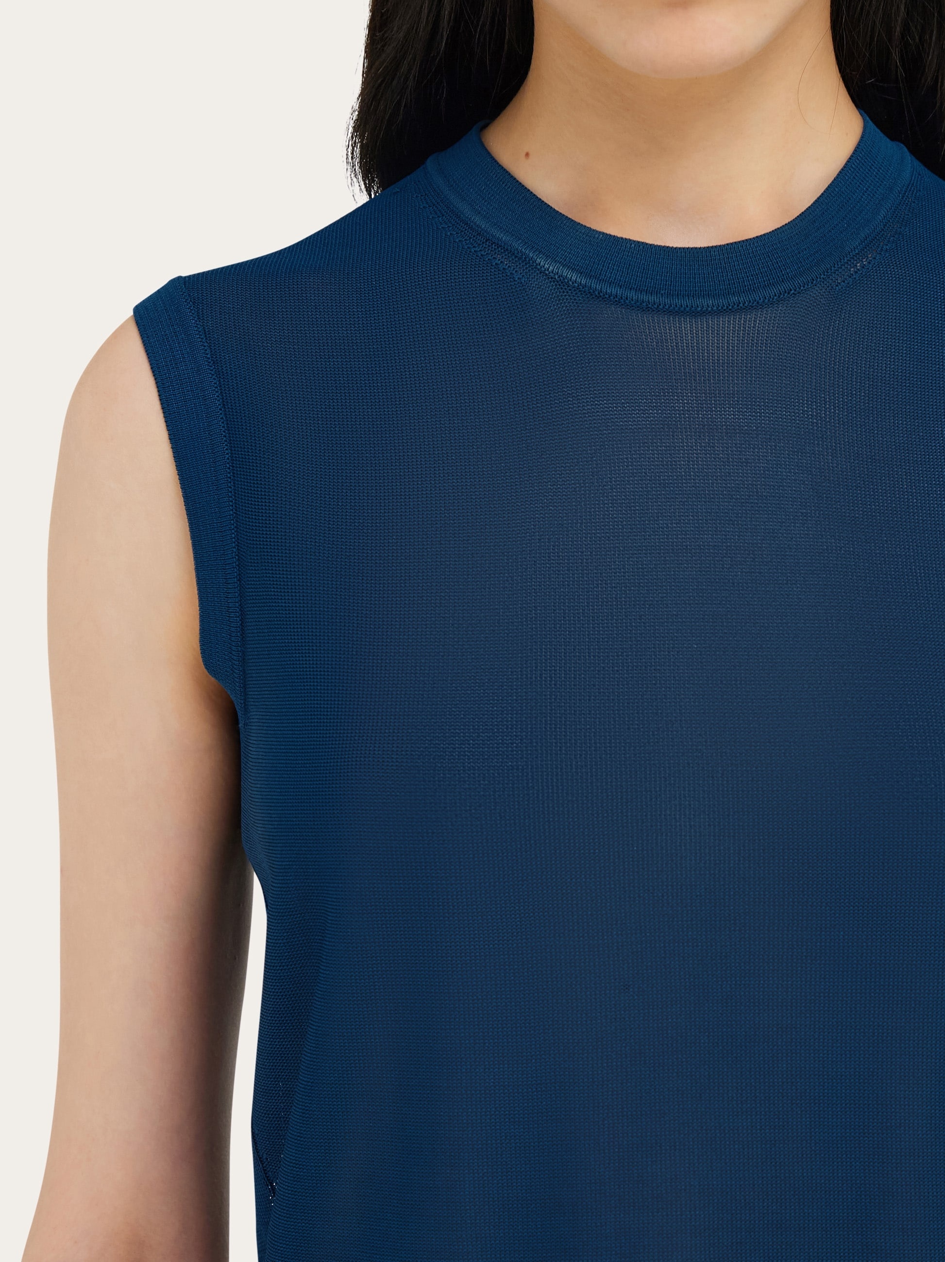 Sleeveless knitted top - 5