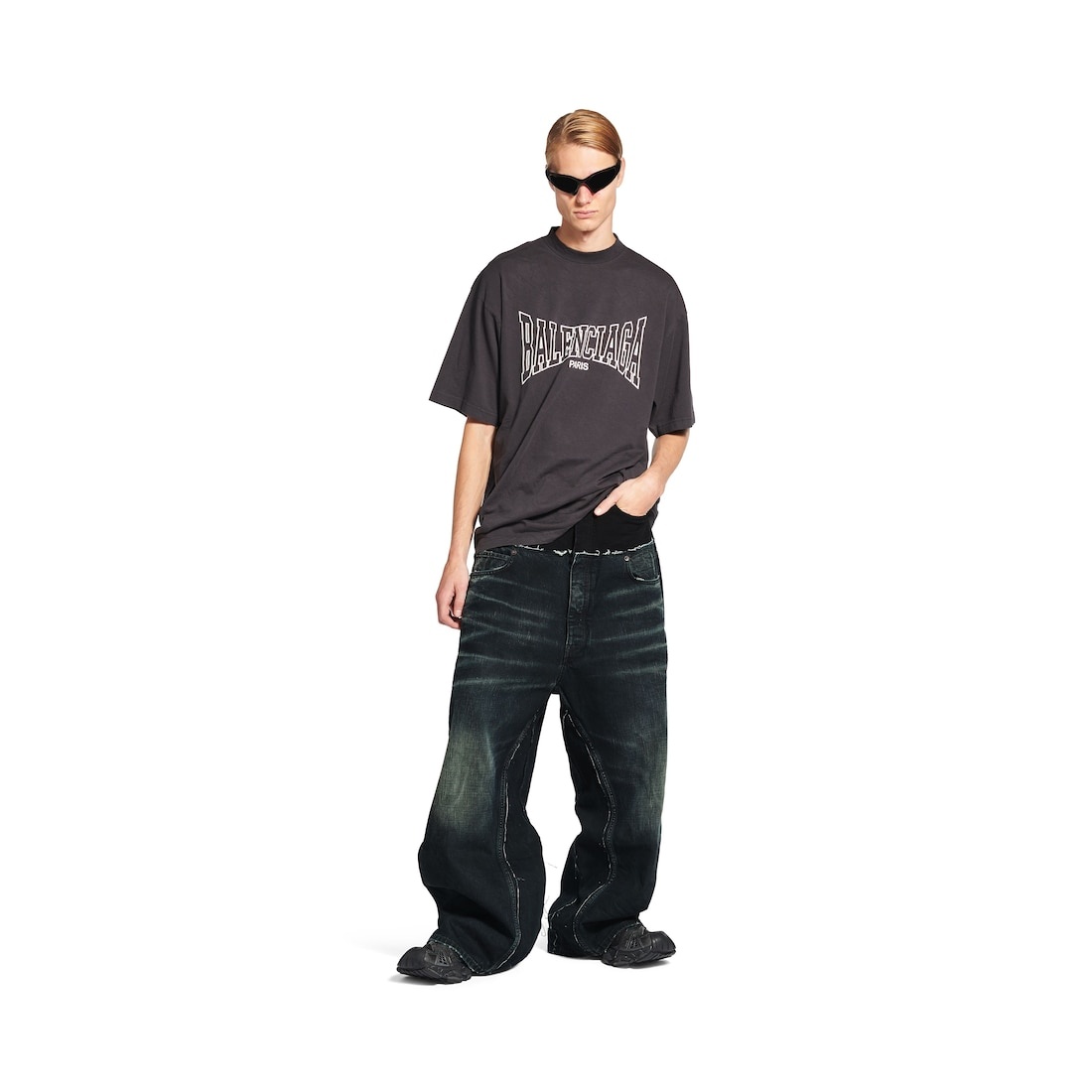 Cut-up Baggy Pants in Black - 2
