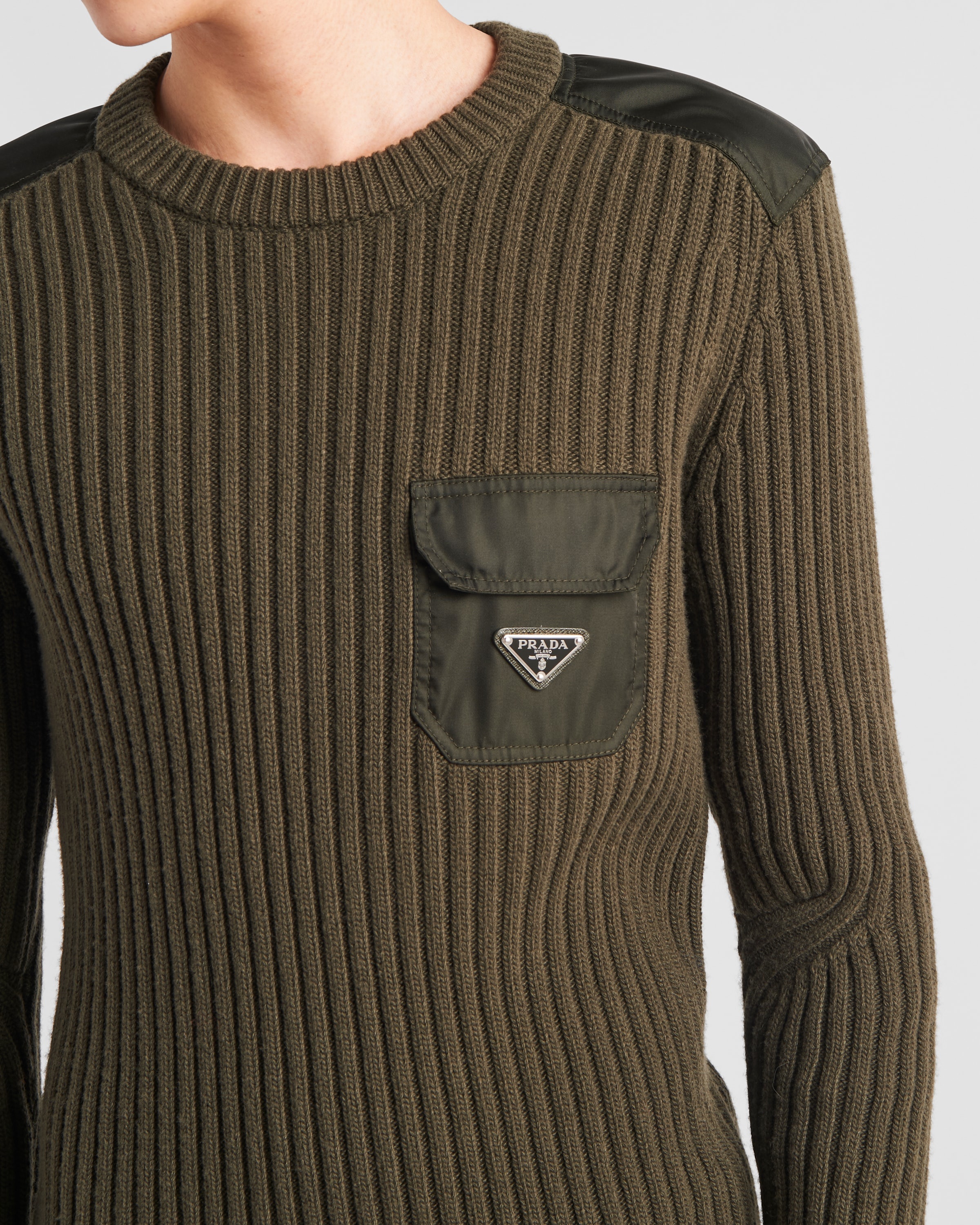 Wool and cashmere crew-neck sweater - 3