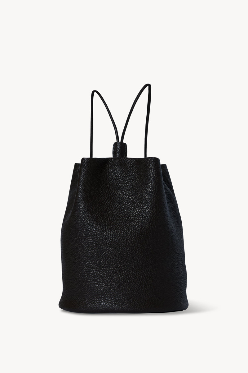 Joe Backpack in Leather 1