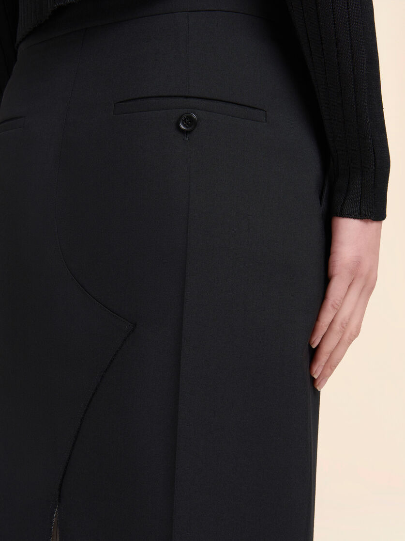 BLACK WOOL MIDI SKIRT WITH VISIBLE LINING - 4