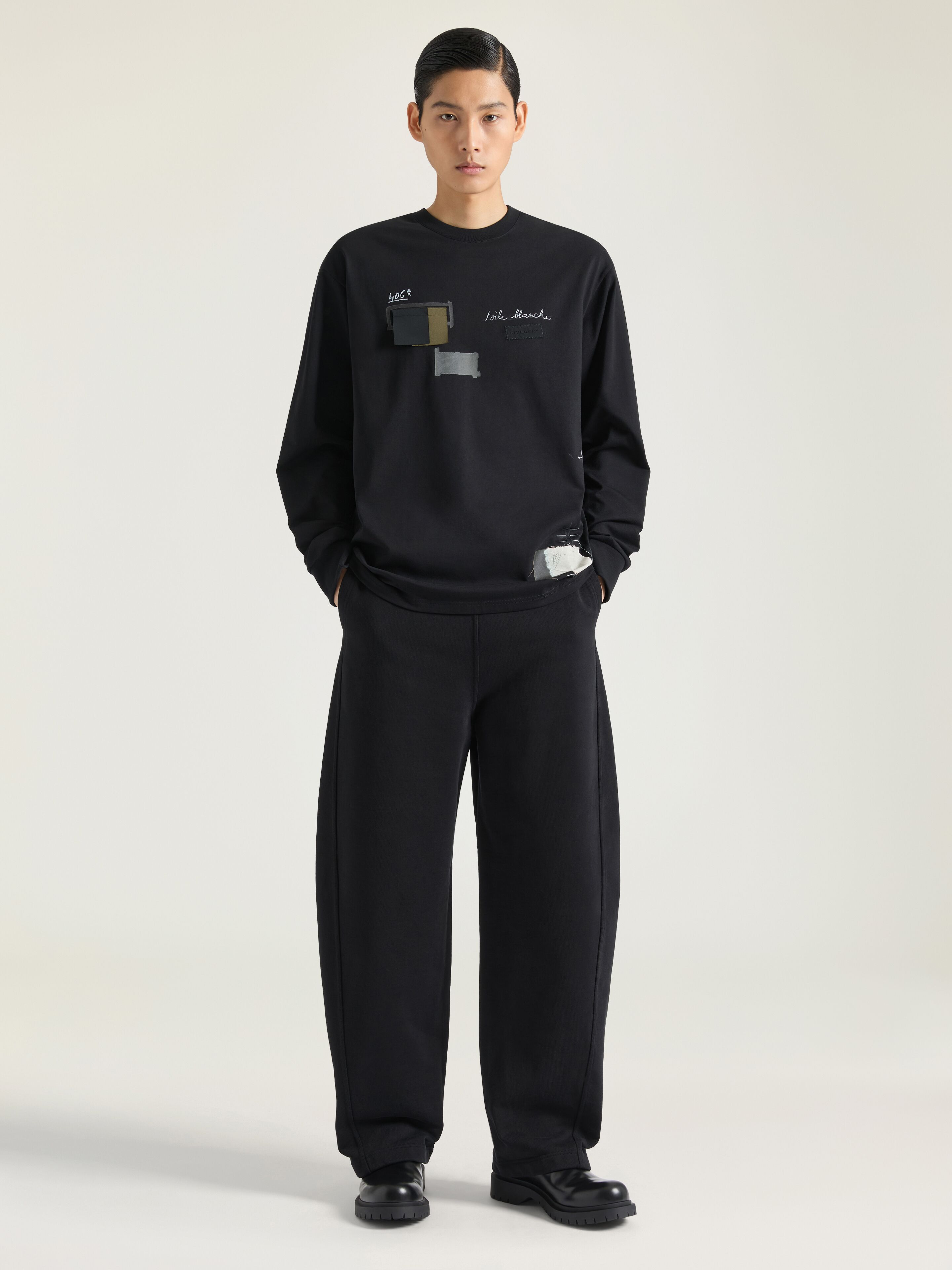JOGGER PANTS IN FLEECE WITH GIVENCHY PATCH - 2