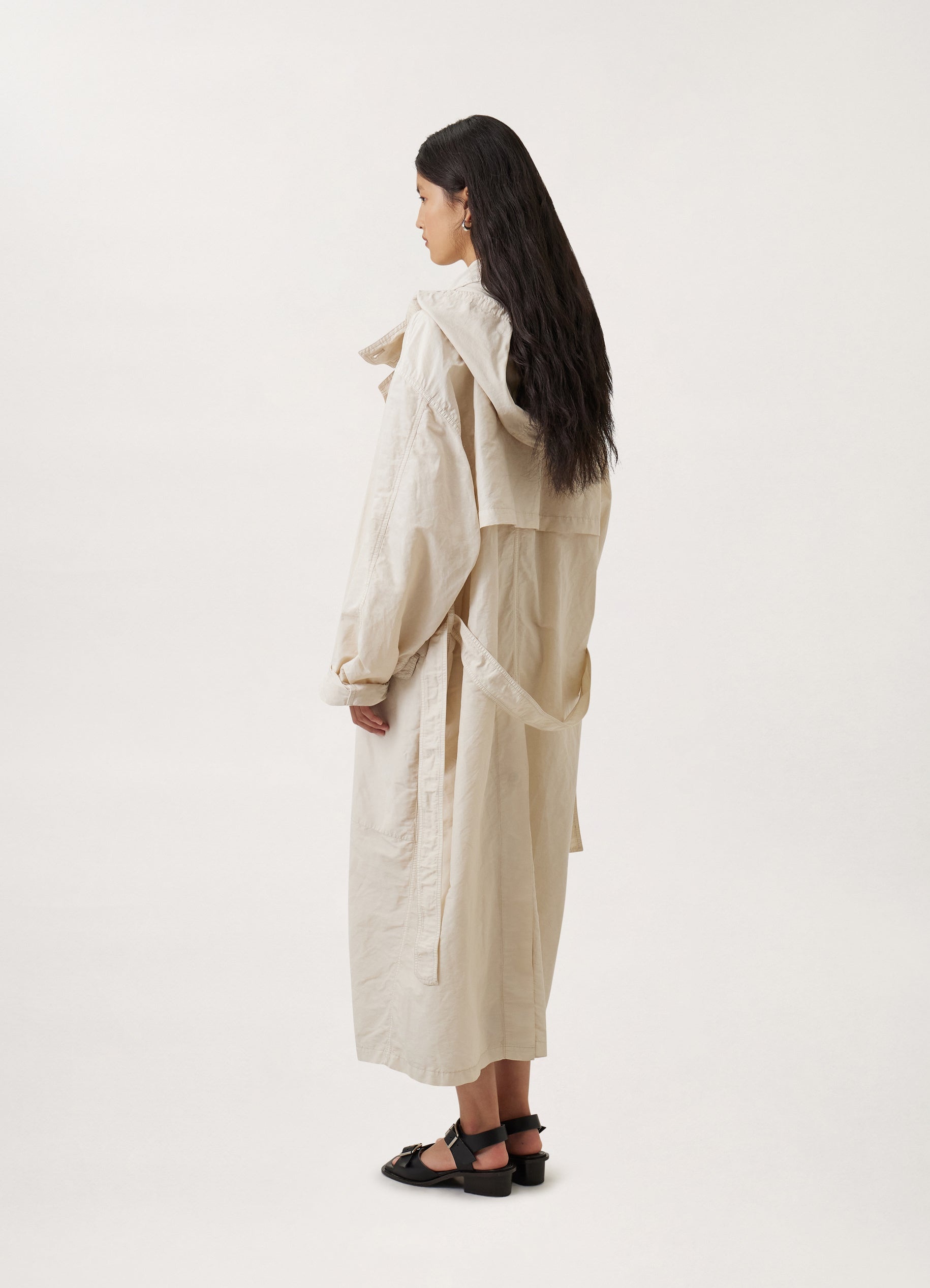 HOODED DOUBLE BREASTED PARKA
POLYAMIDE LINEN COTTON - 8
