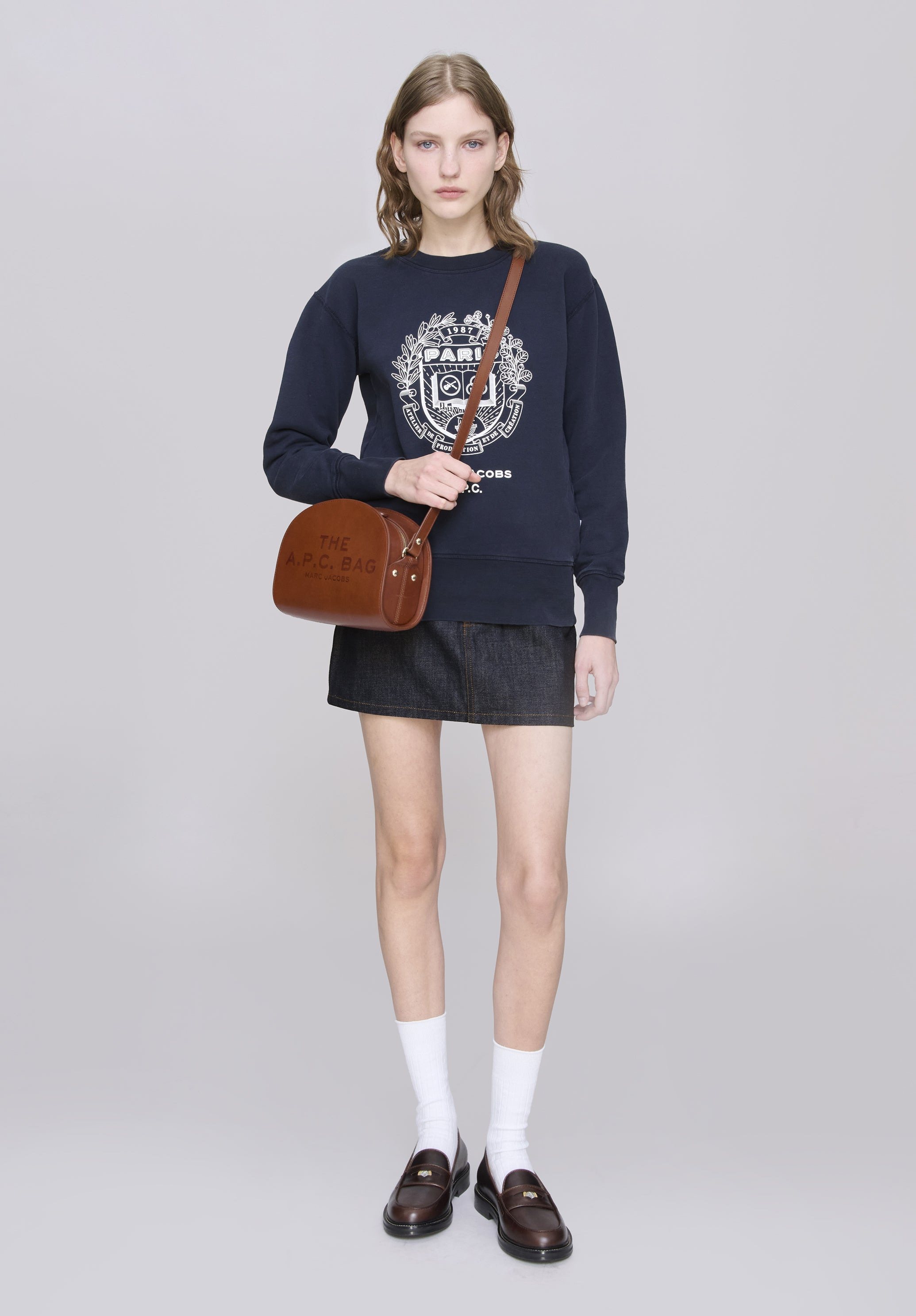THE SHRUNKEN PARIS CREWNECK - 2