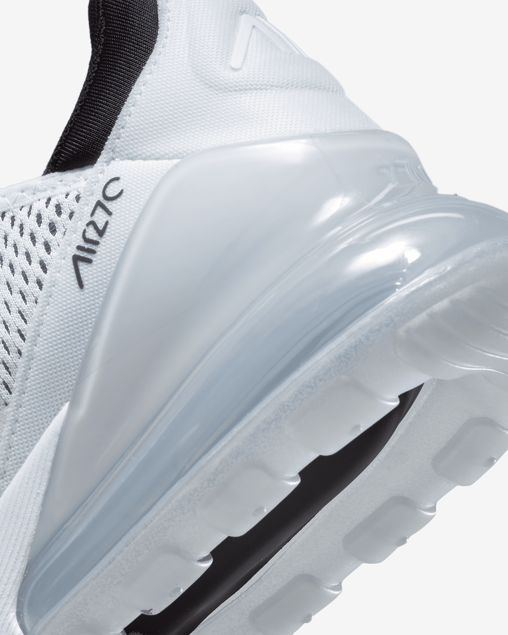 Nike Women's Air Max 270 Shoes - 8