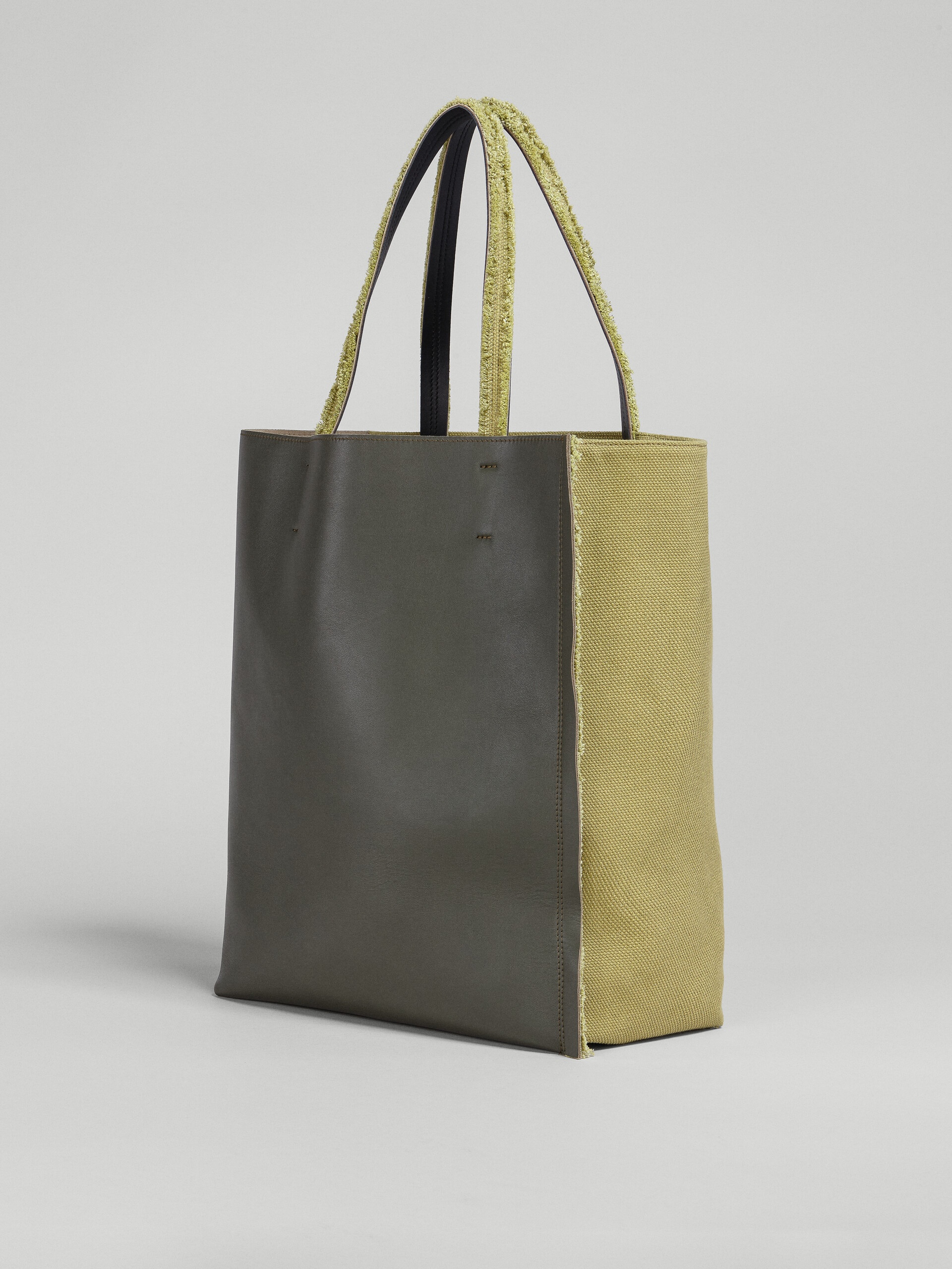 MUSEO SOFT LARGE BAG IN GREEN LEATHER AND CANVAS - 3