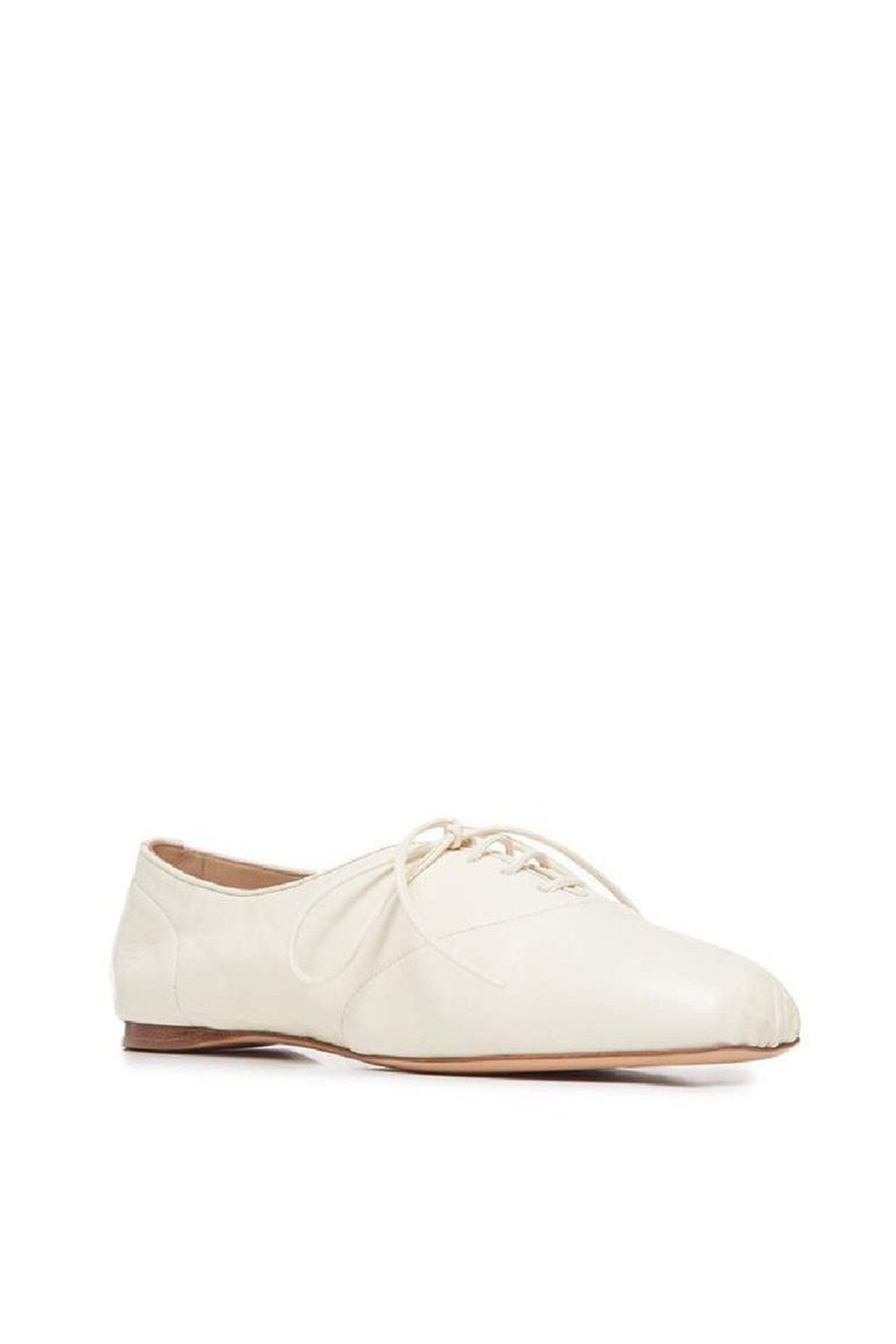 Maya Flat Shoes in Cream Leather - 2