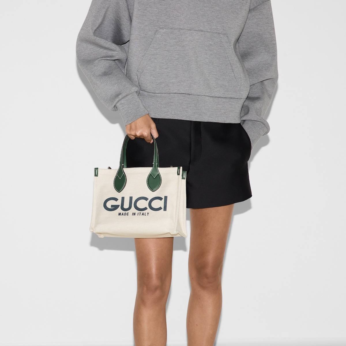 Small tote bag with Gucci print - 3