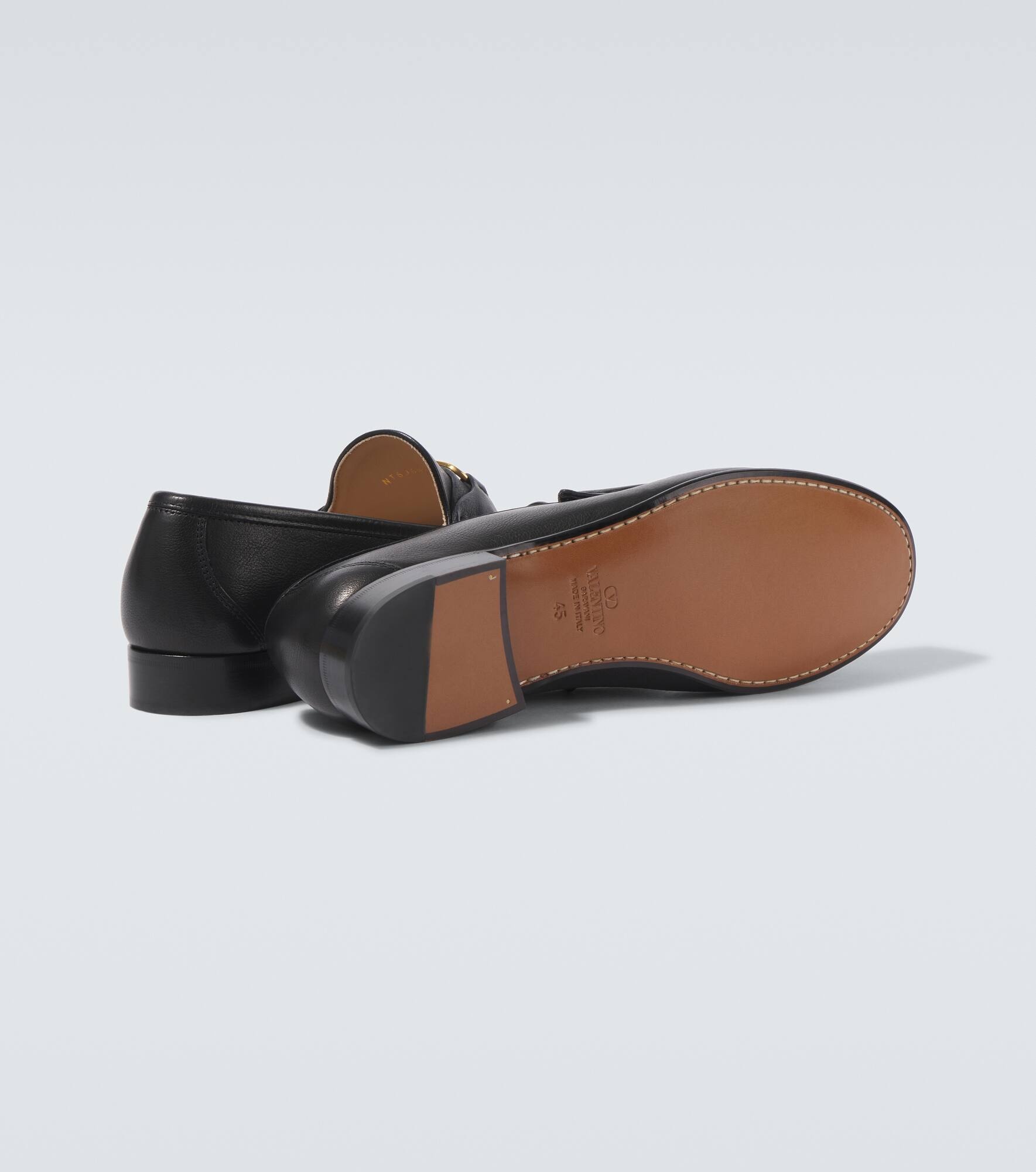 VLogo Signature leather loafers - 6