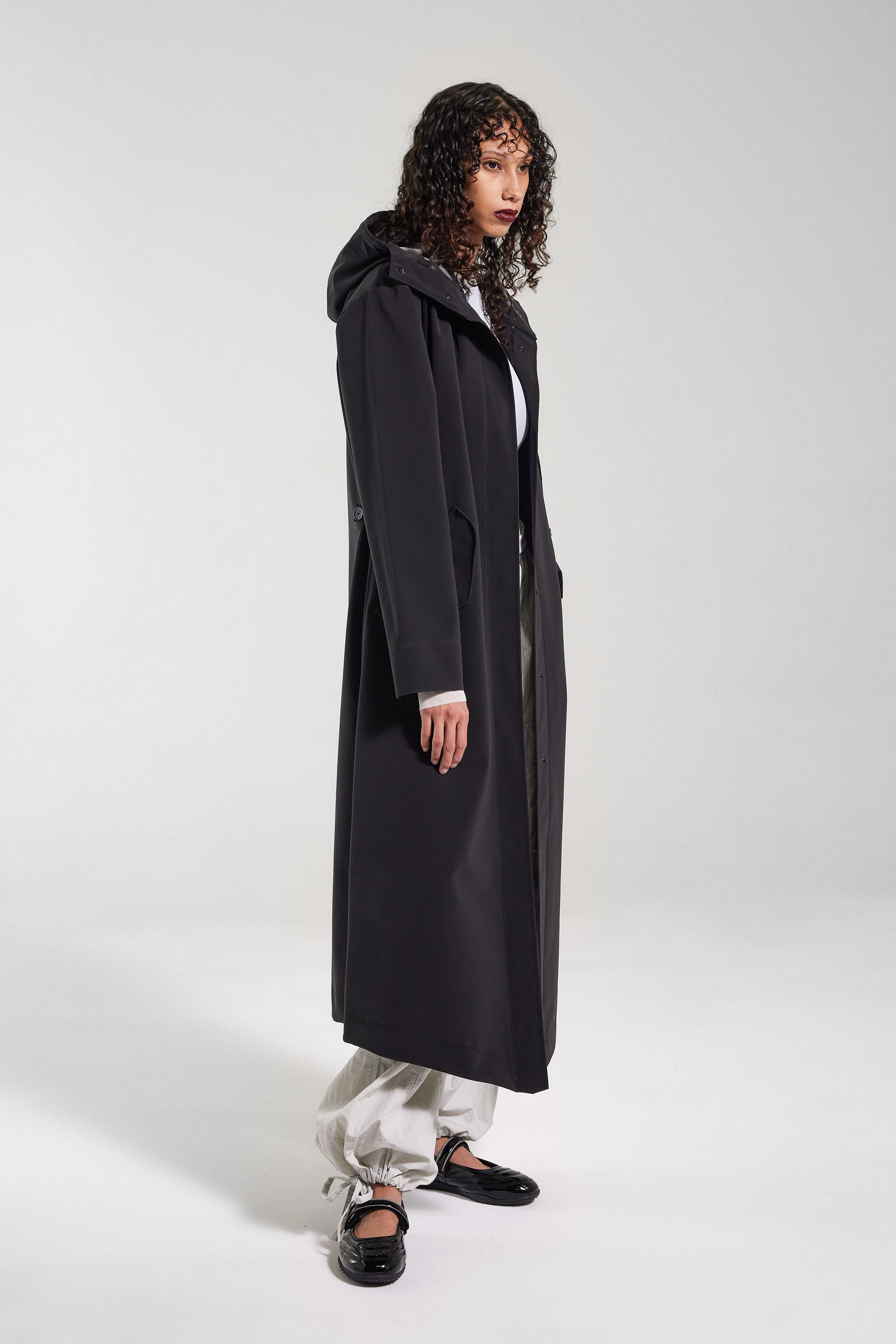 Chetham Matte Raincoat Black - 3