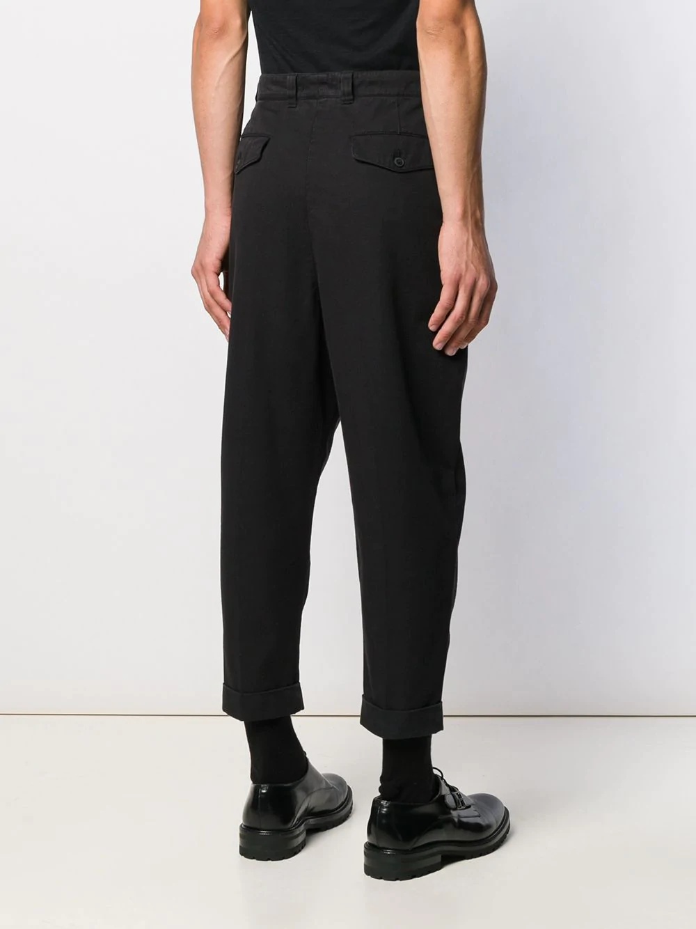 Men Oversized Carrot Fit Trousers - 4