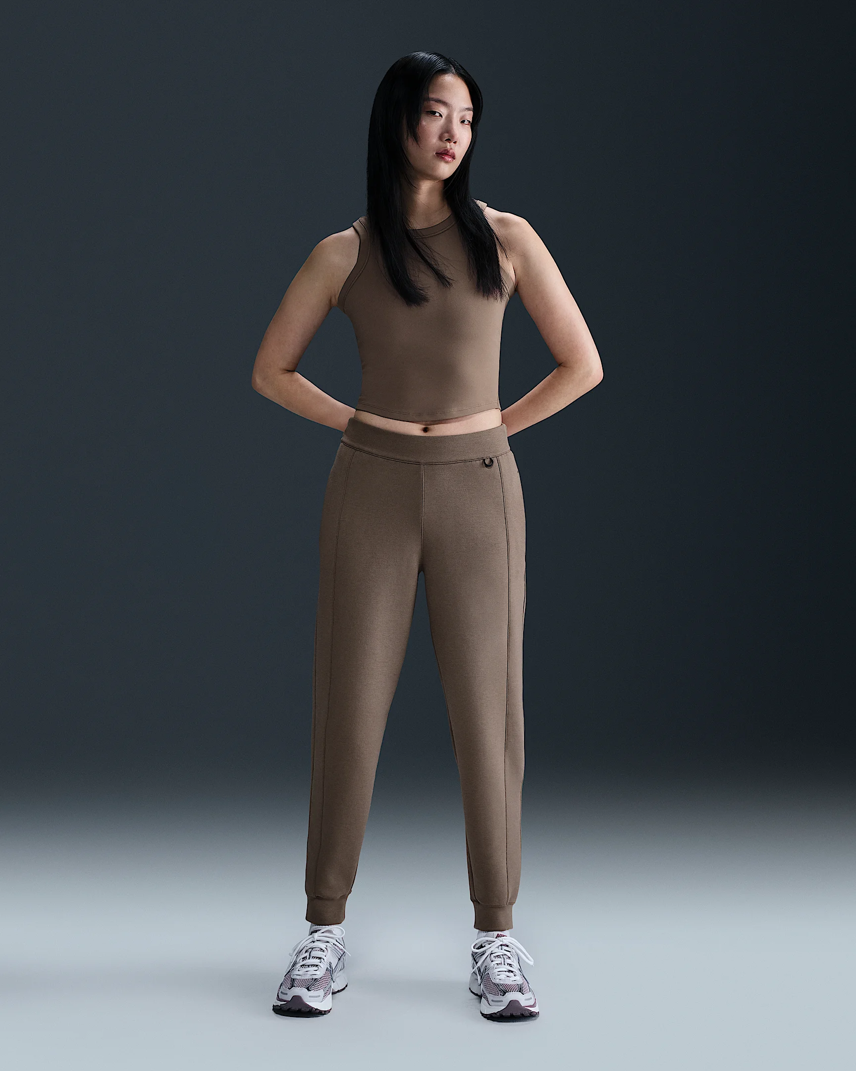 Nike 24.7 ImpossiblySoft Women's Dri-FIT Mid-Rise Joggers - 1