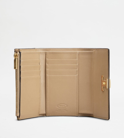 Tod's T TIMELESS WALLET IN LEATHER - BEIGE outlook