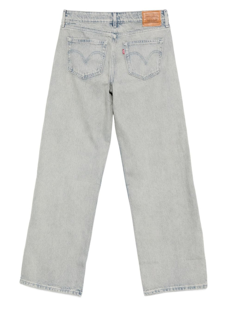 Levi's logo-patch jeans outlook