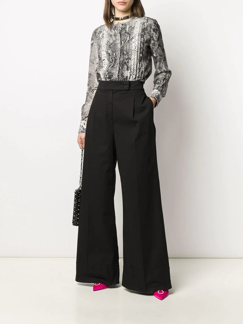 N°21 snake print blouse outlook