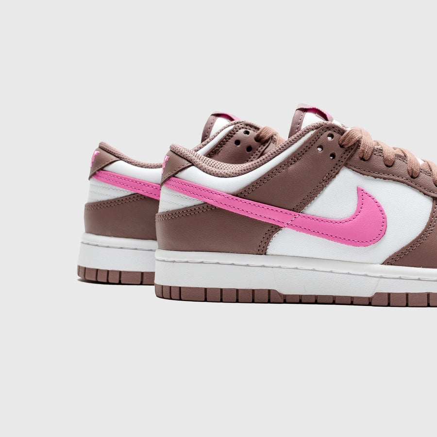 WMNS DUNK LOW "SMOKEY MAUVE" - 5