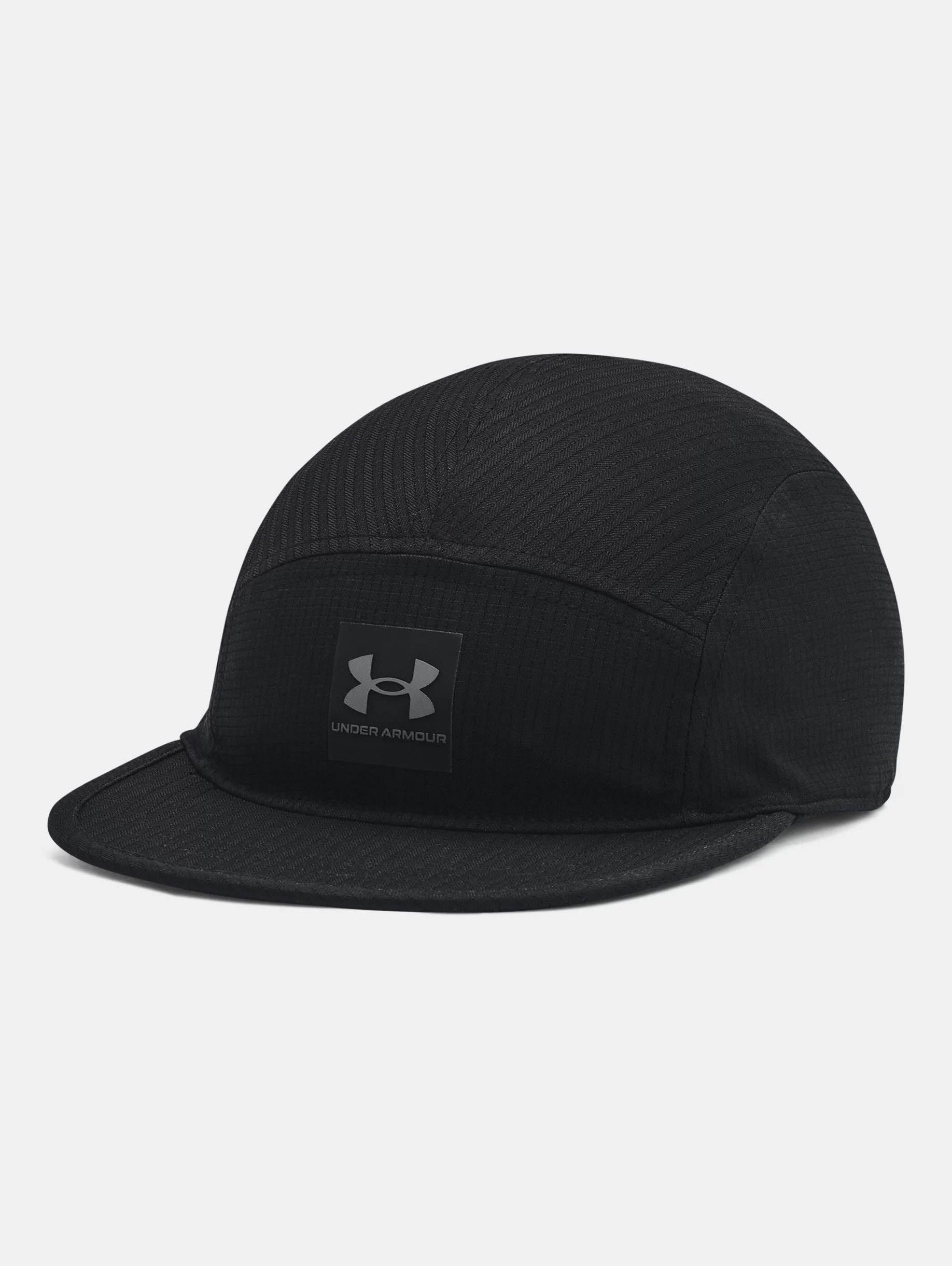 Under Armour Men s UA ArmourVent Camper Hat REVERSIBLE