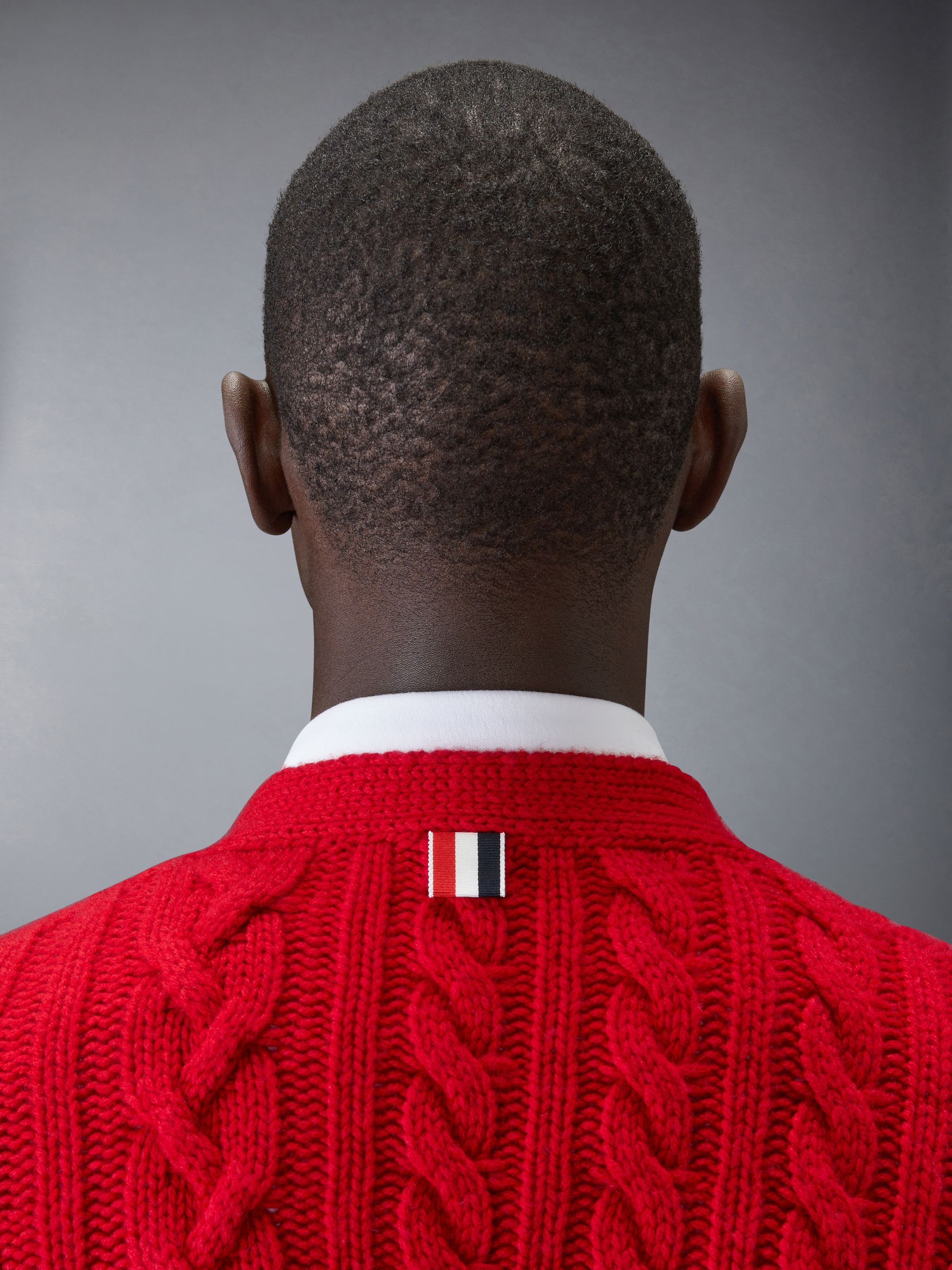 Classic Cashmere Cable V-neck Cardigan - 5
