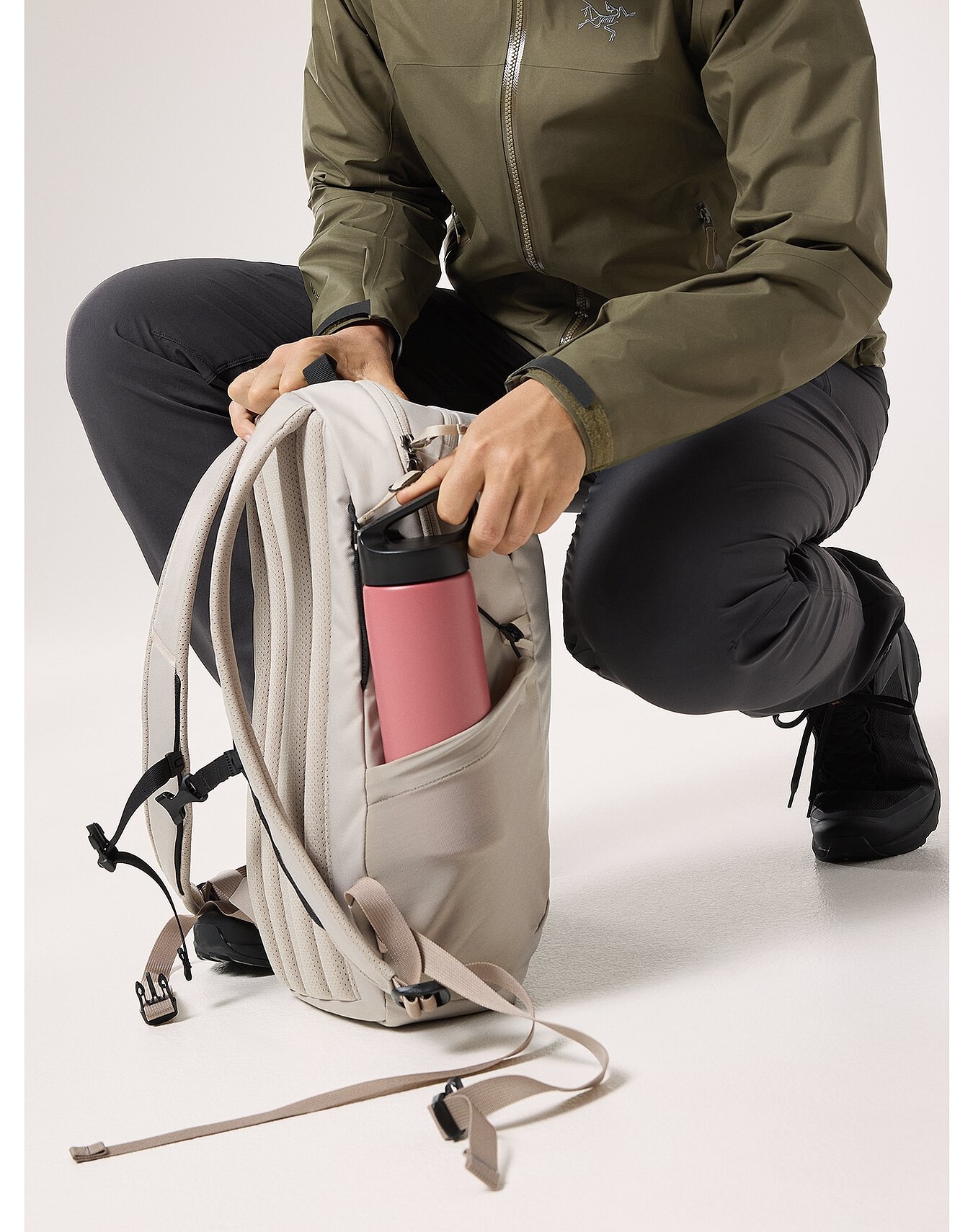 Mantis 16 Backpack - 5