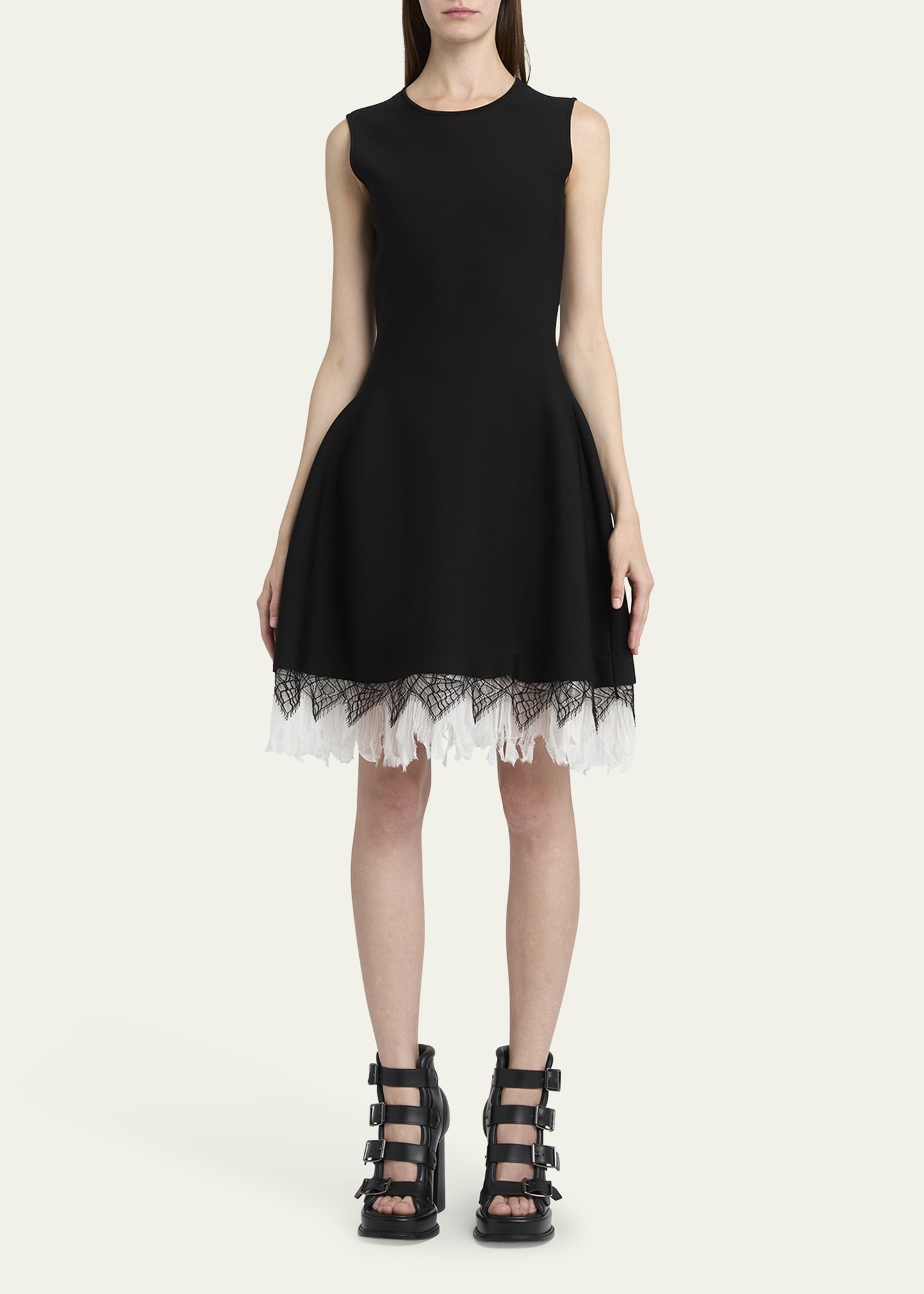 Lace-Hem Volume Sleeveless Dress - 2