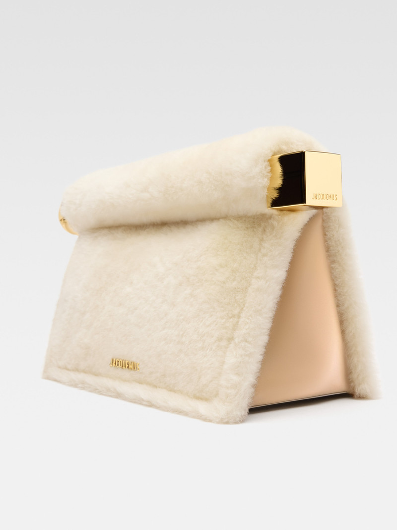The Rond Carré clutch 4