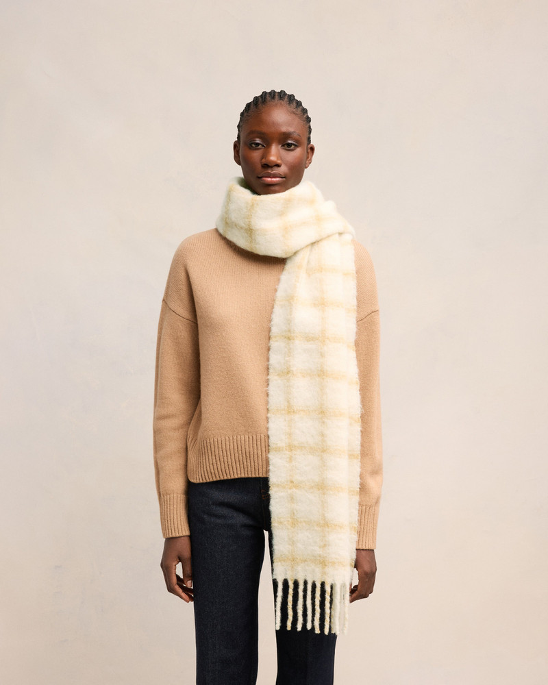 AMI Paris CHECKERED AMI LABEL SCARF outlook
