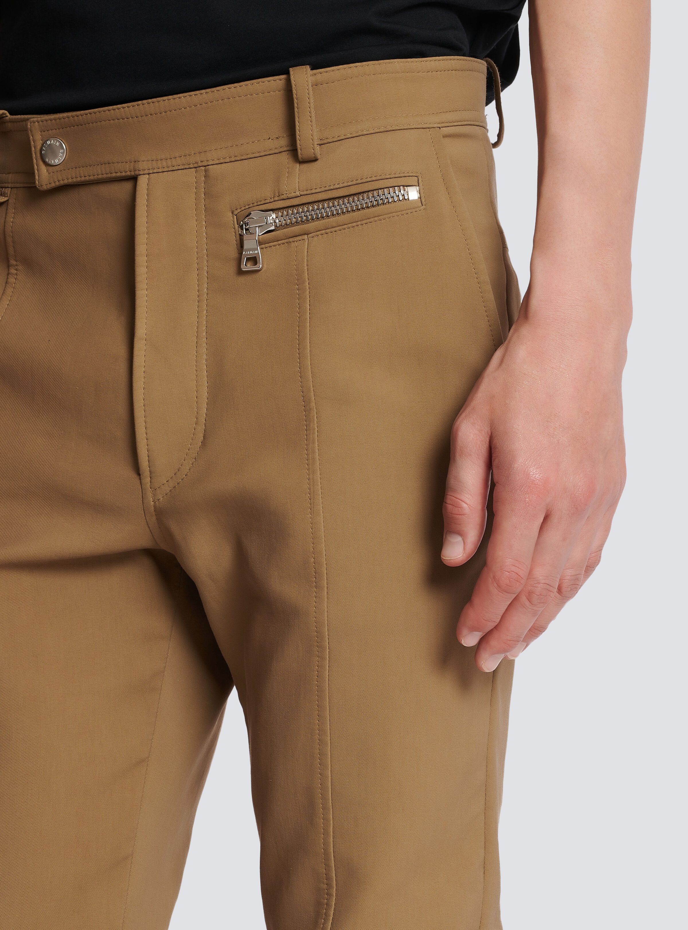 Straight cotton cargo trousers - 6