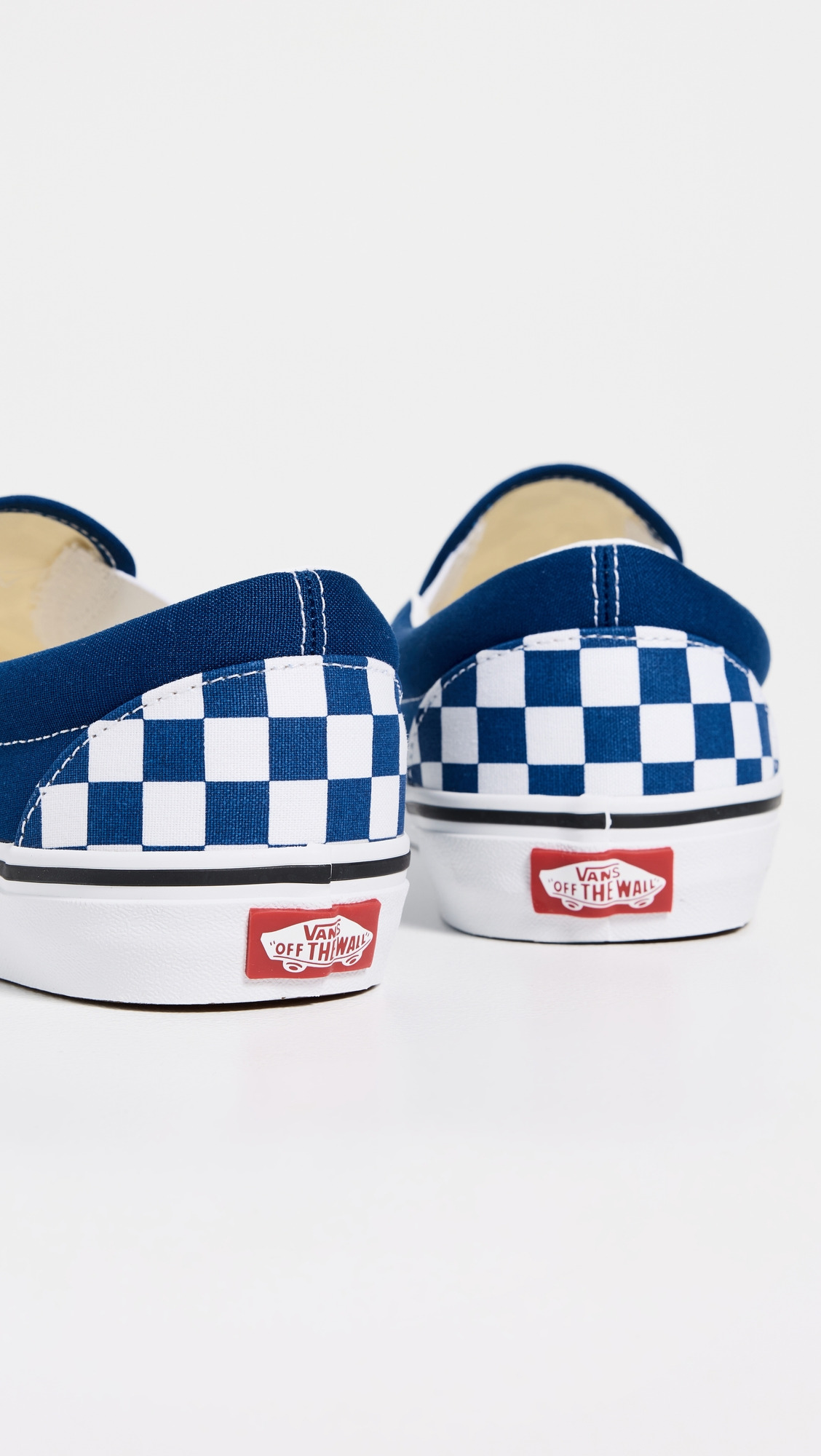 U Classic Slip-On Sneakers - 2