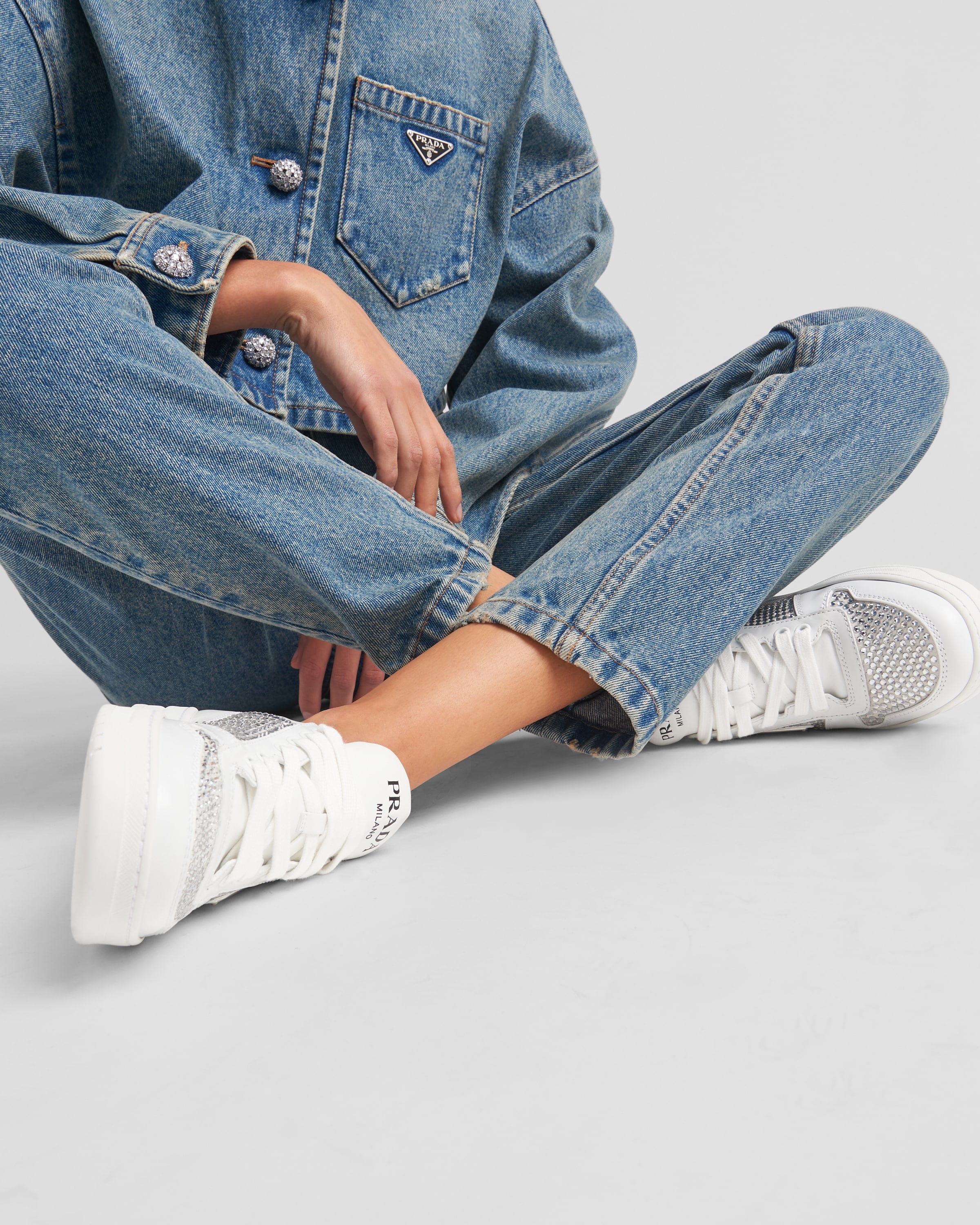 Leather sneakers with crystals - 3