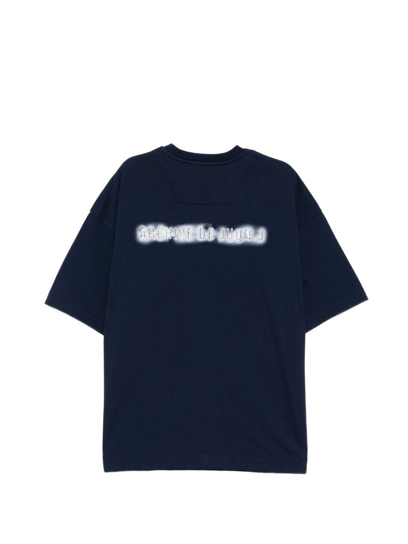 JUUN.J logo-embroidered T-shirt outlook