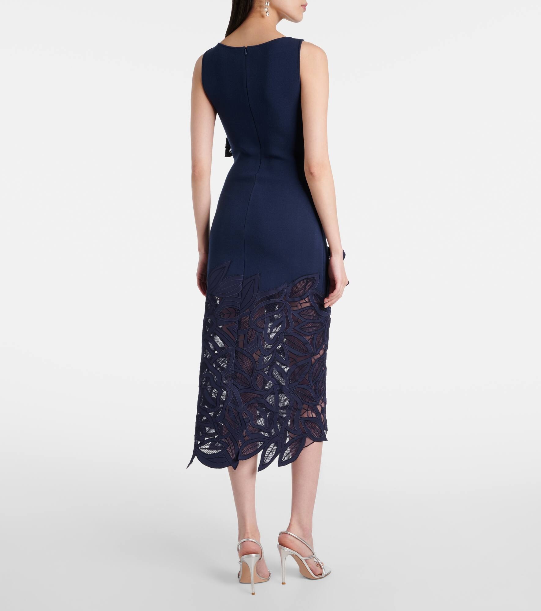 Floral-appliqué lace midi dress - 3