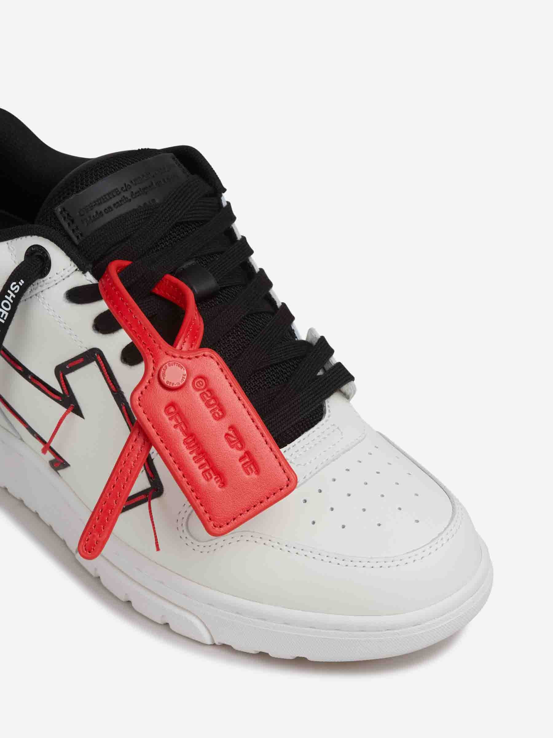 SNEAKERS OUT OF OFFICE - 5