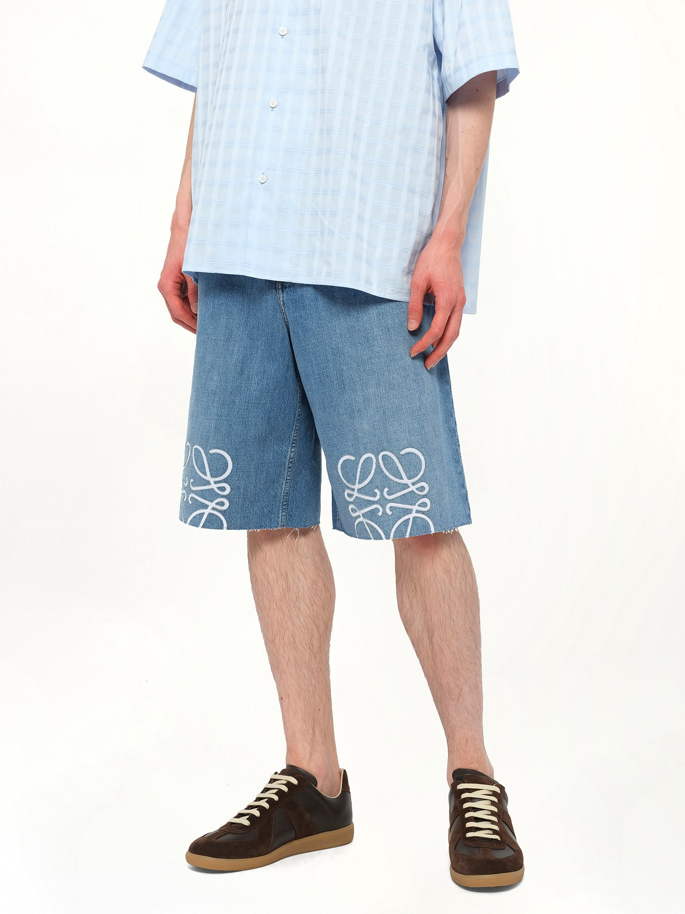 Anagram Shorts in Washed Denim - 6