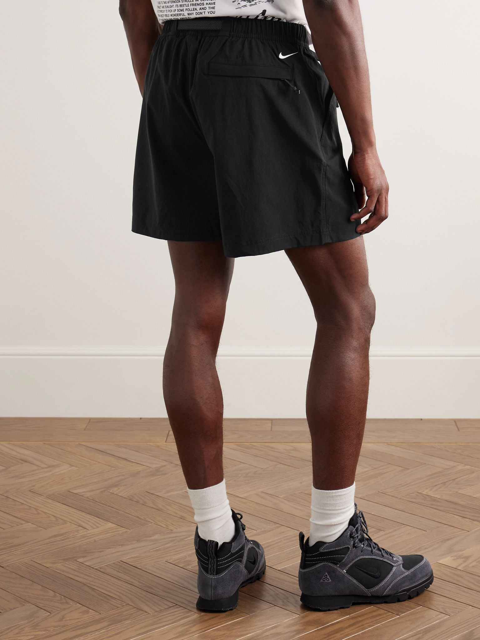 ACG Straight-Leg Belted Logo-Embroidered Shell Shorts Black - 4