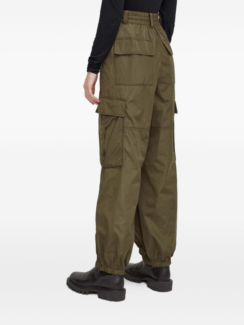 cargo-pocket trousers 3
