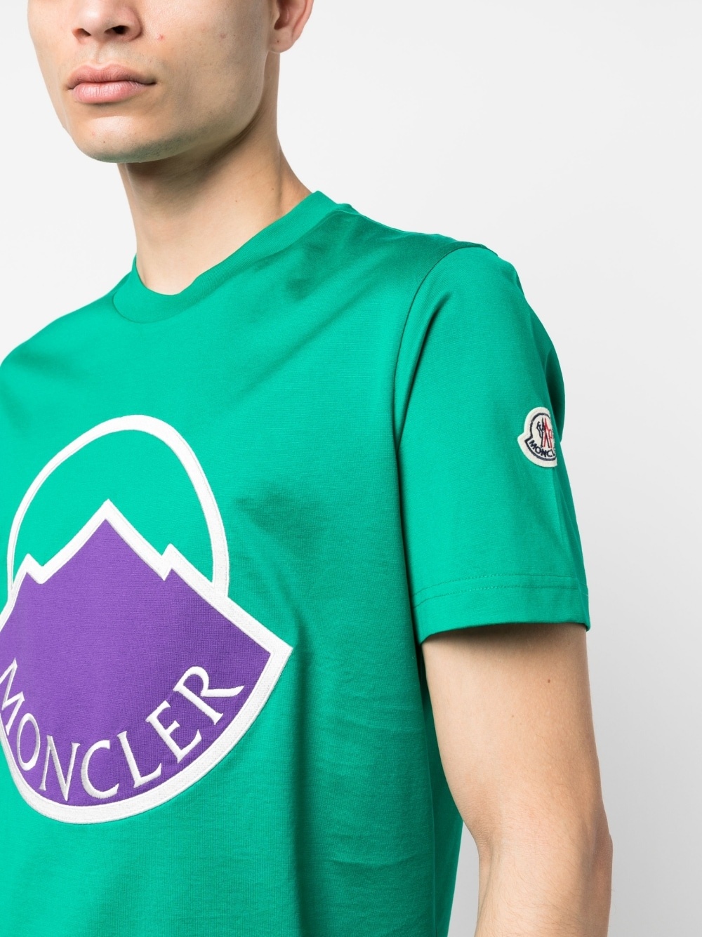 ★人気★【MONCLER】★double logo short sleeve T-shir.t★ Moncler Double Logo short-sleeve T-shirt | REVERSIBLE