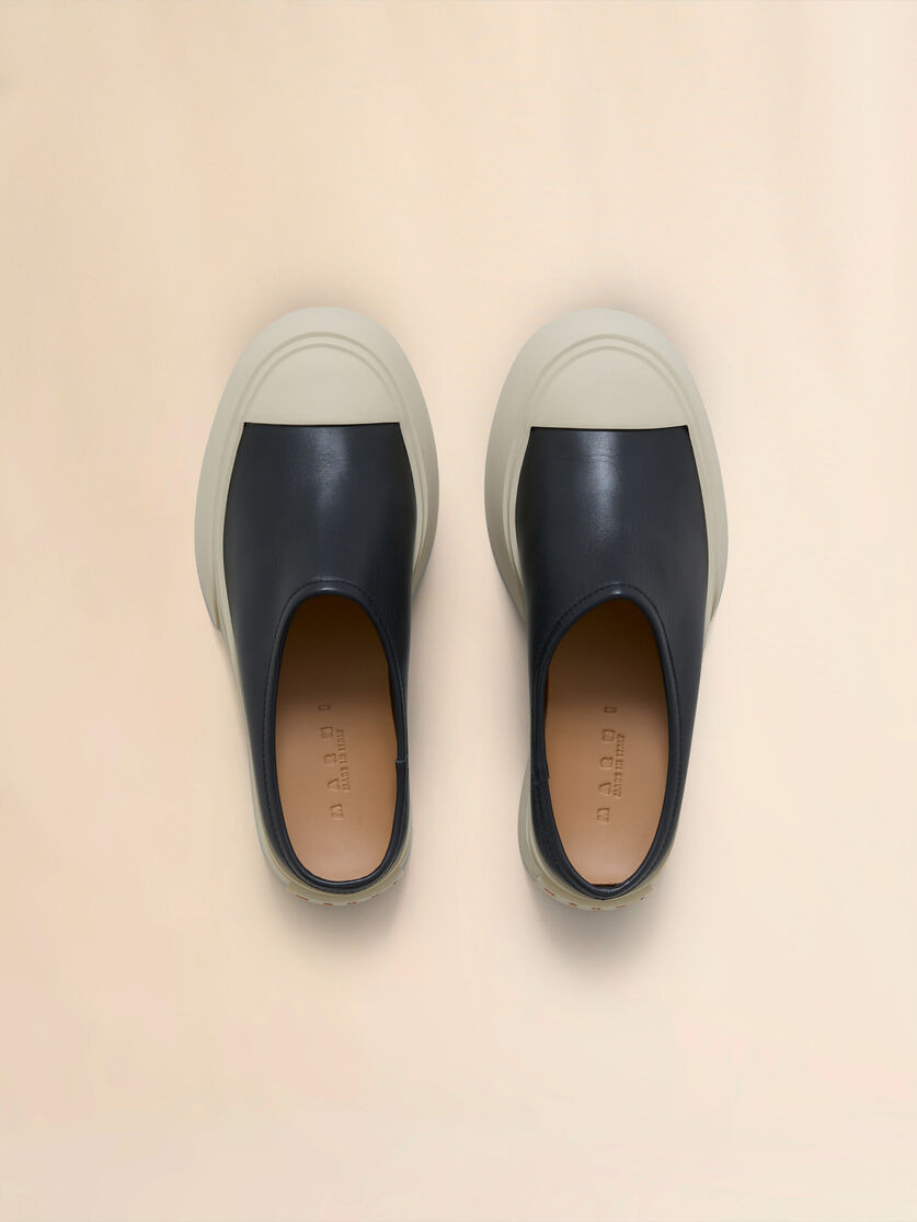 BLACK LEATHER PABLO SABOT - 4