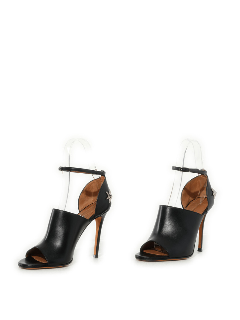 Givenchy Stars Sandals 10 in Black outlook
