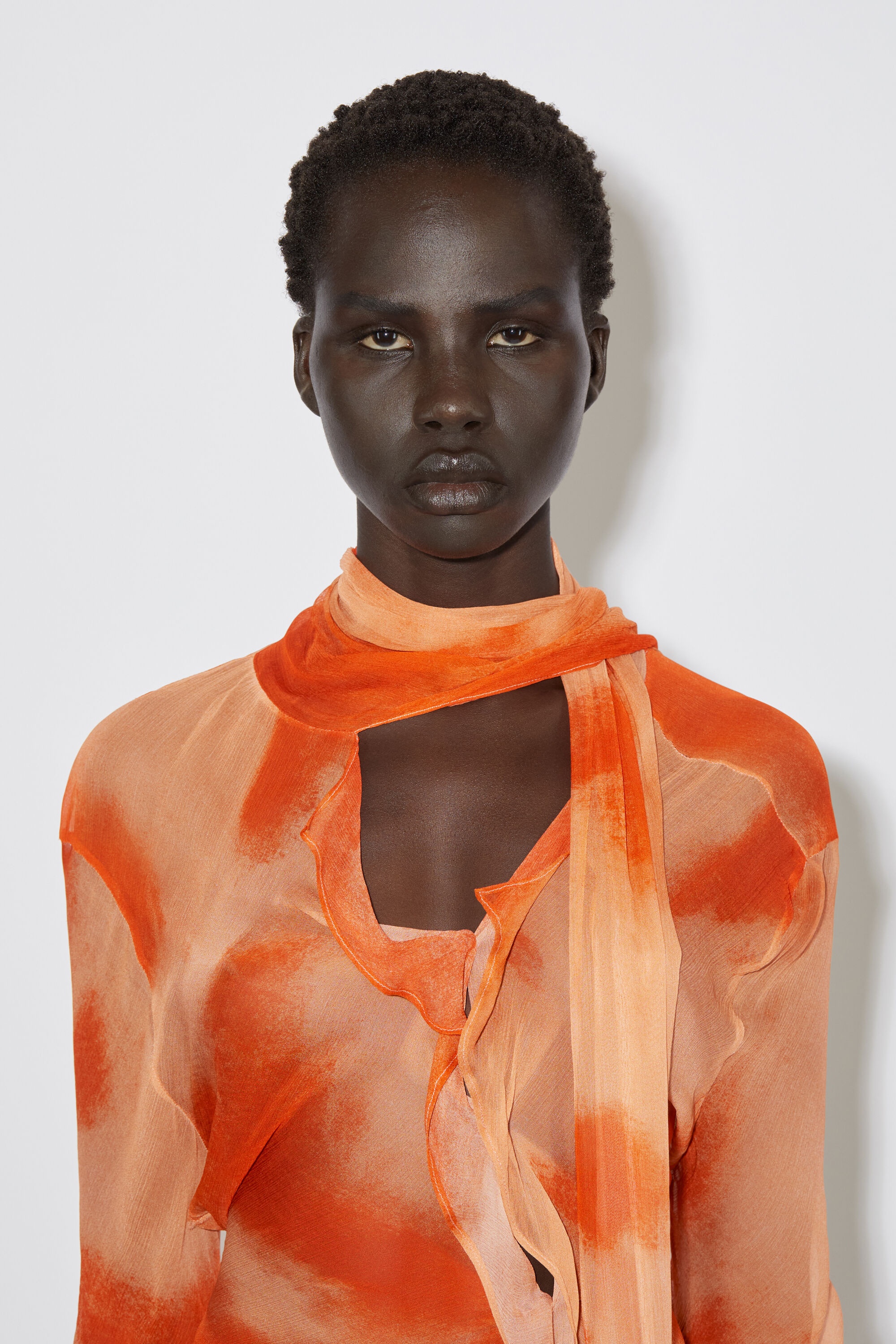 Crepe scarf blouse - Orange - 4