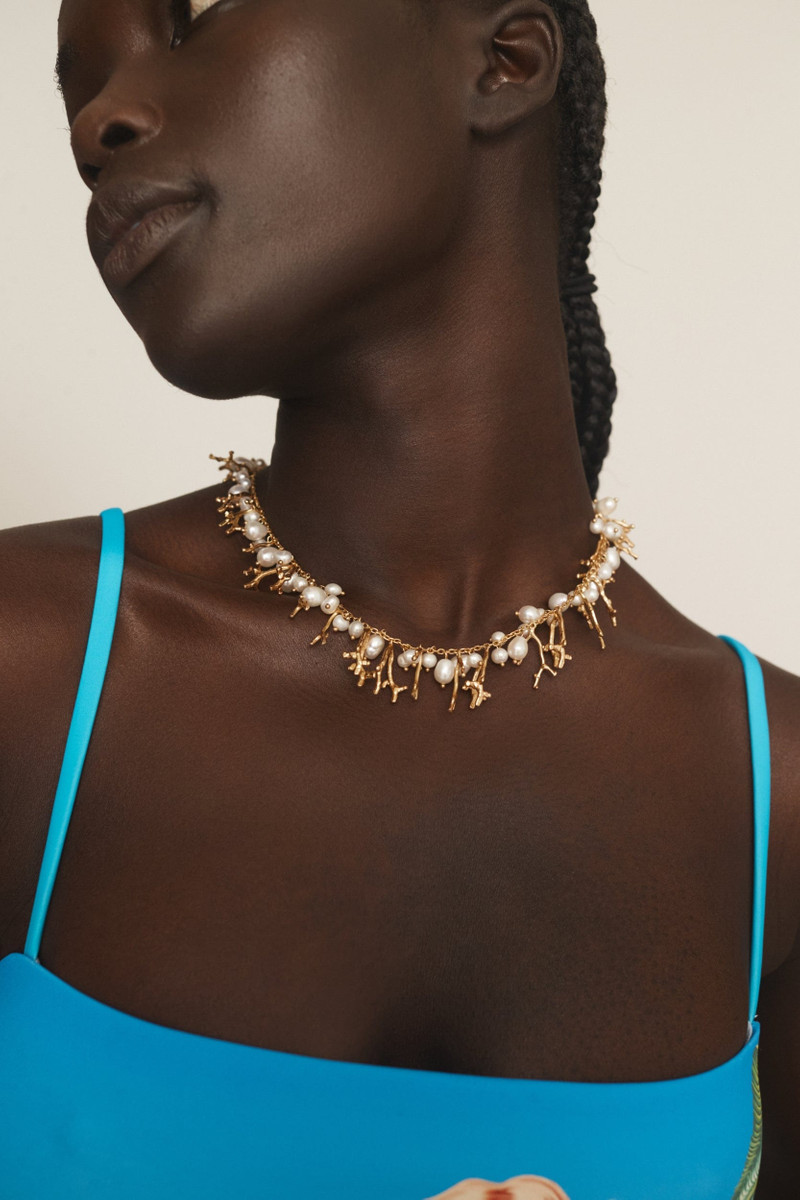 ALÉMAIS Reverie Coral Pearl Necklace outlook