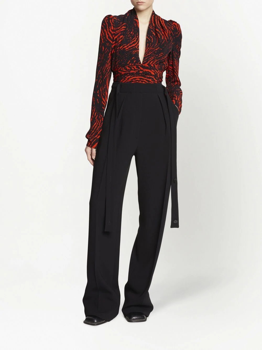 abstract-print V-neck top - 2