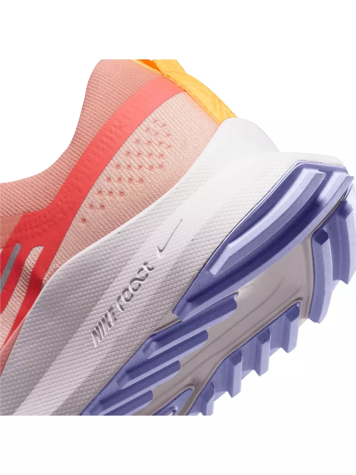 Pegasus Trail 4 "Arctic Orange/Magic Ember/Light Madder Root" Women's Trail Running Shoe - 8