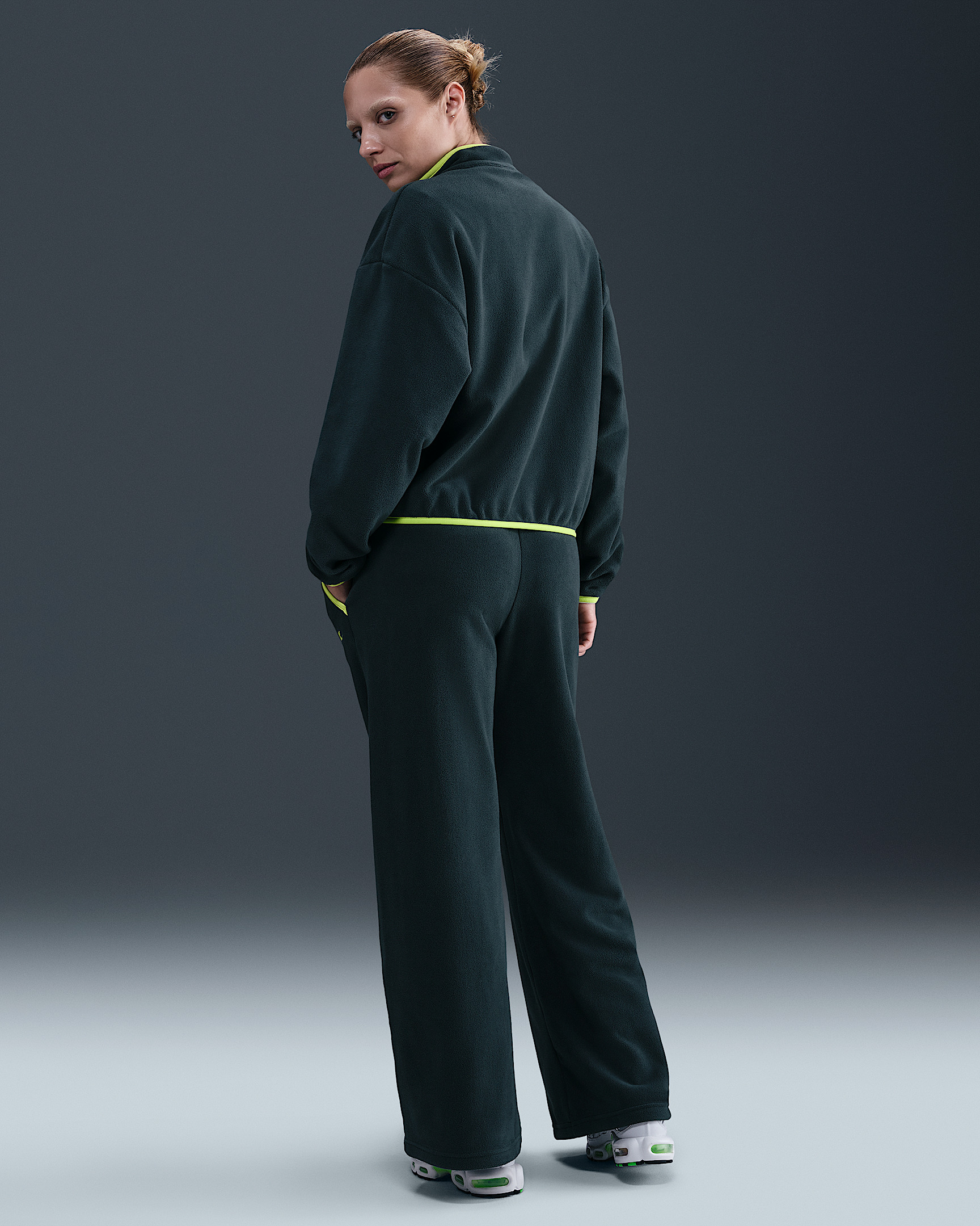 Nike Sportswear Club Fleece Women's Mid-Rise Wide-Leg Cozy Pants - 4
