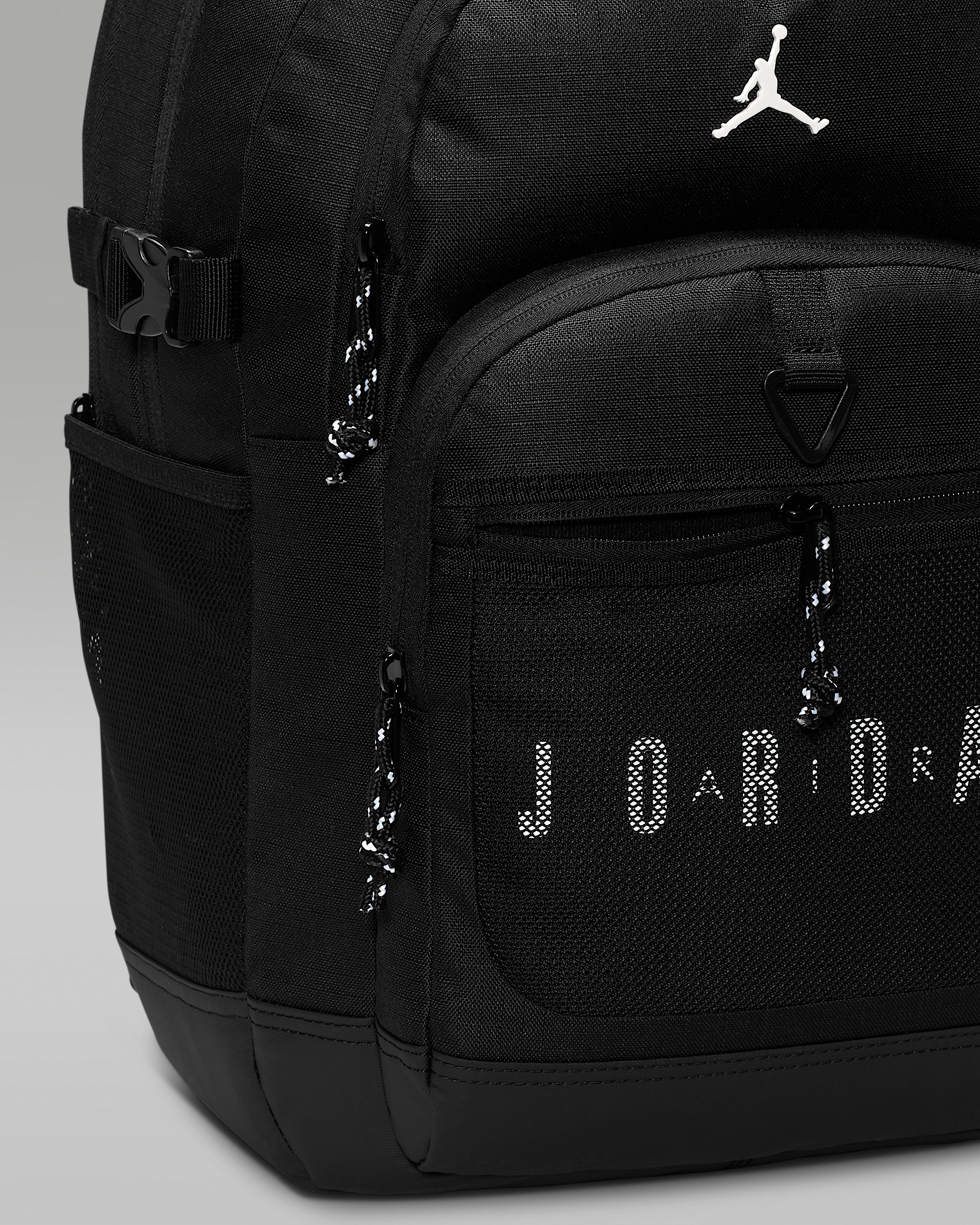 Jordan Blacktop Backpack (25L) - 8