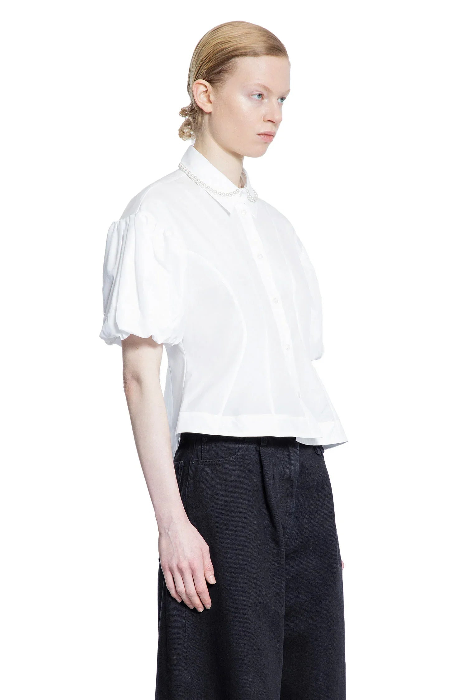 Cropped-Ruffle-Puff-Sleeve-Shirt - 2