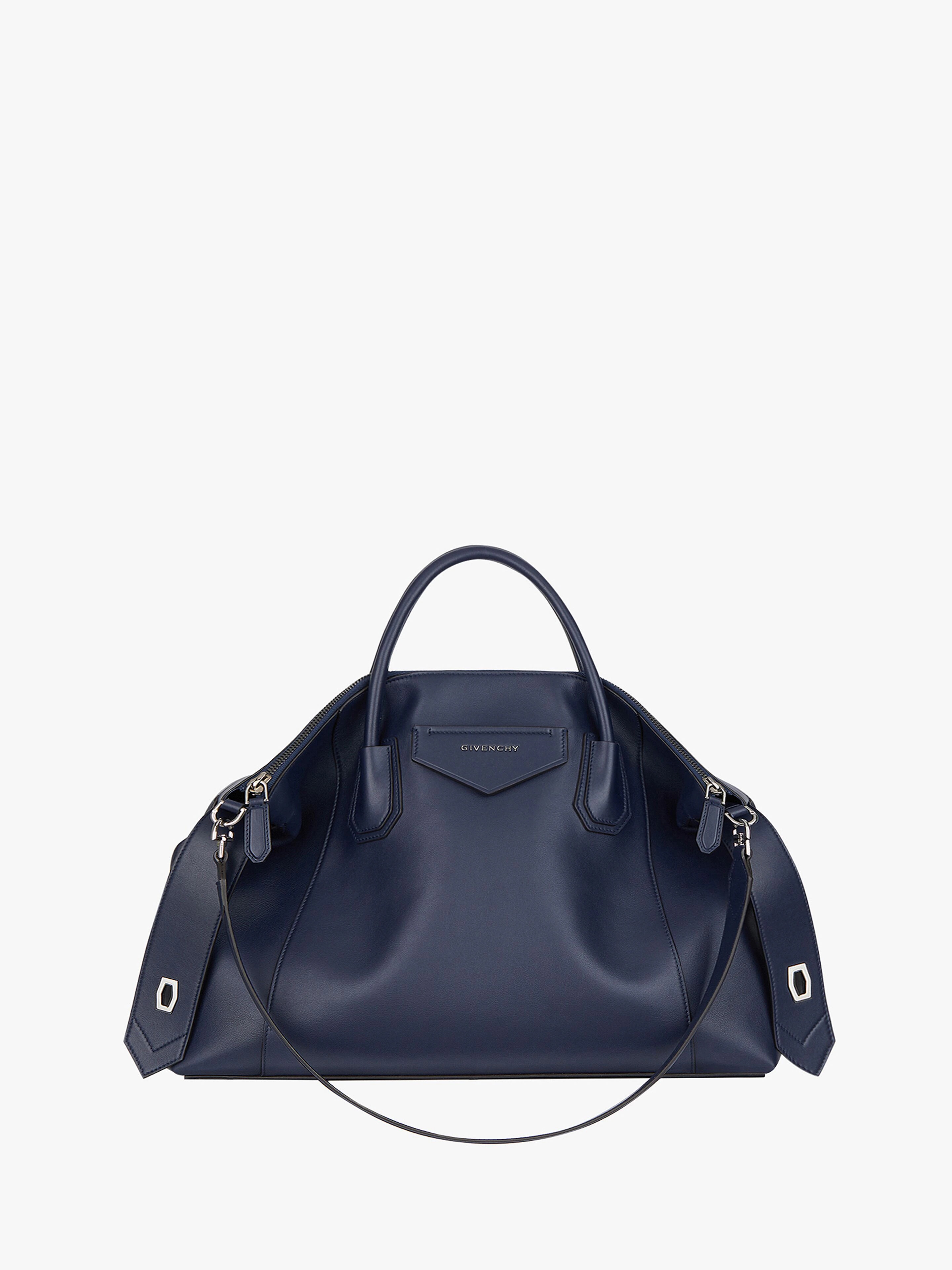 MEDIUM ANTIGONA SOFT BAG IN SMOOTH LEATHER - 1