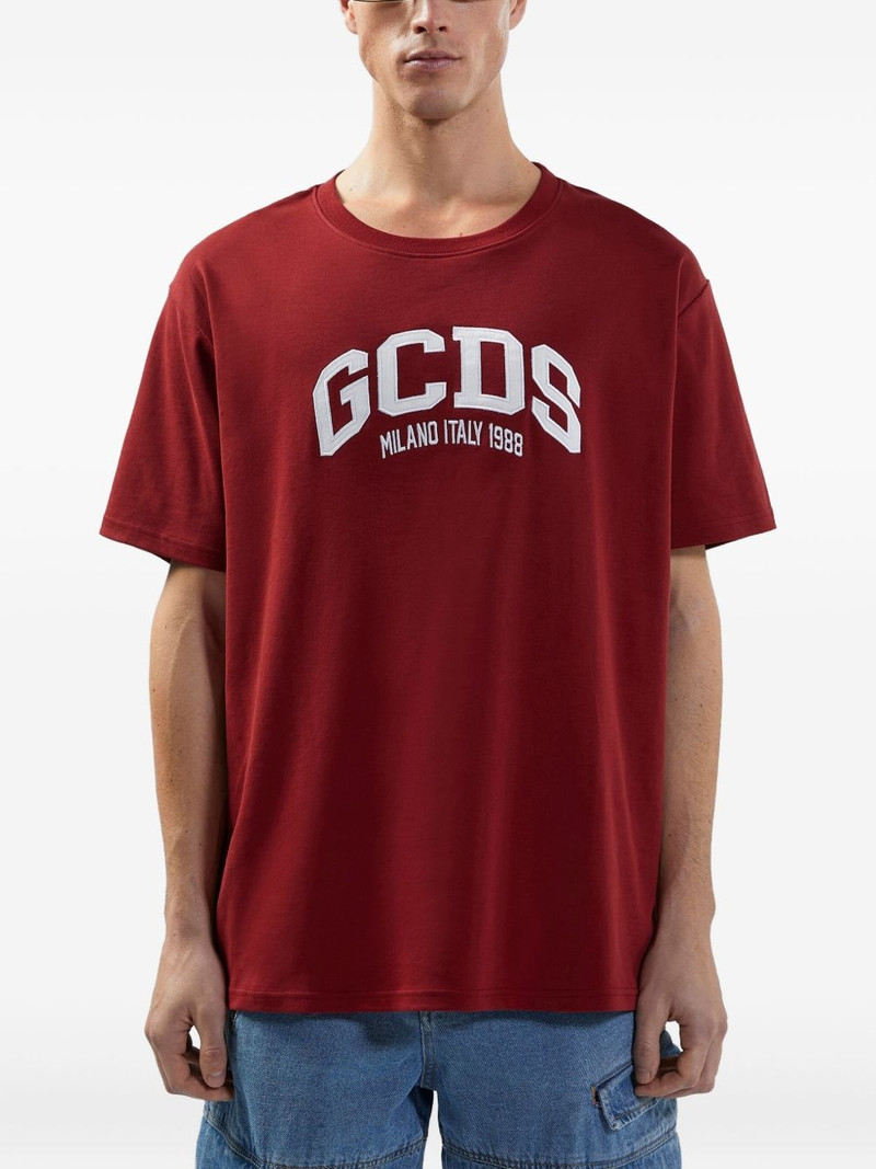 GCDS logo-print T-shirt outlook